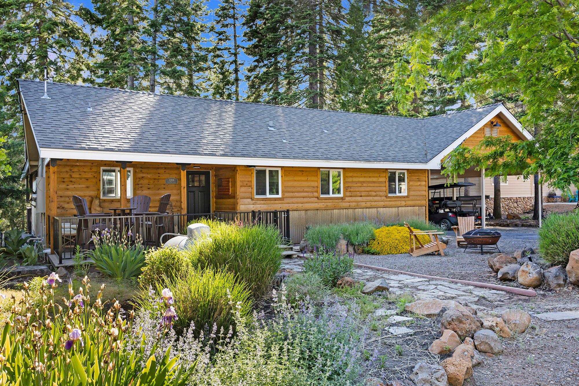 1209 Lassen View Drive