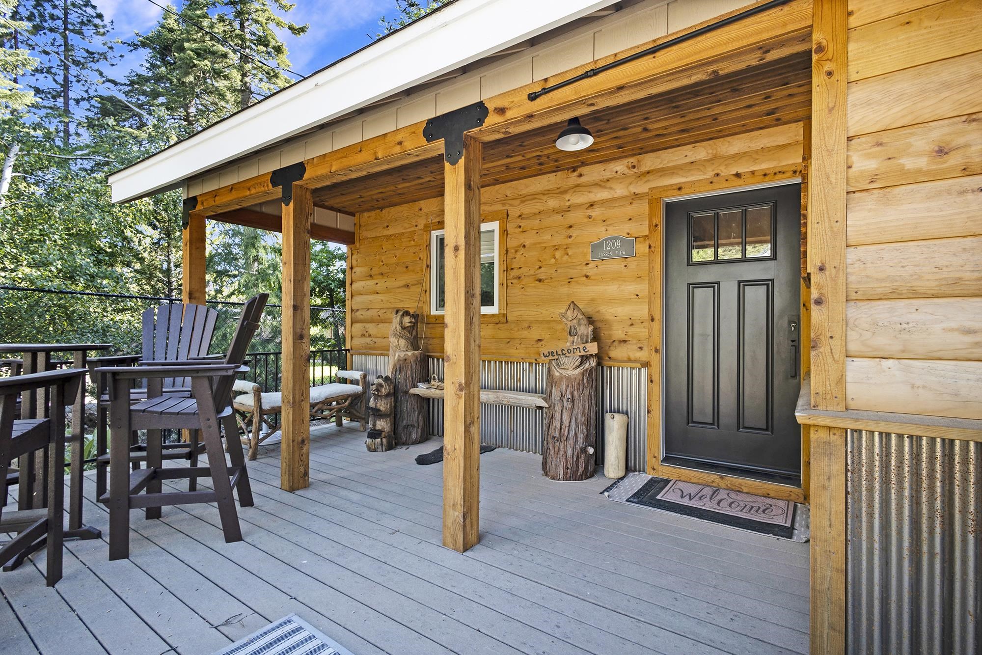 1209 Lassen View Drive