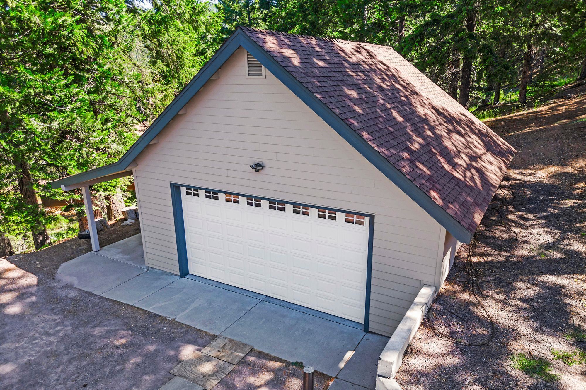 6078 Highway 147