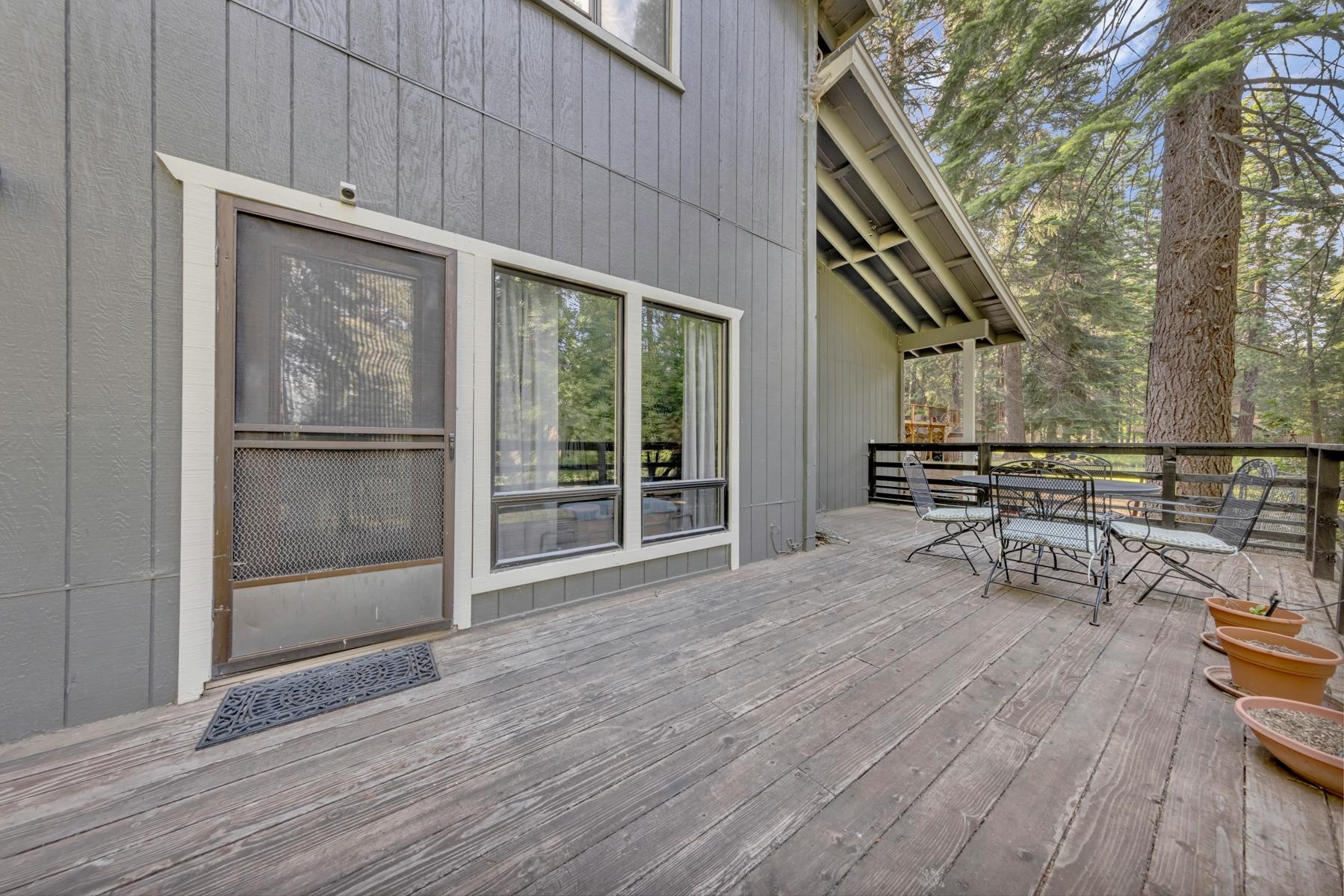 1280 Lassen View Drive
