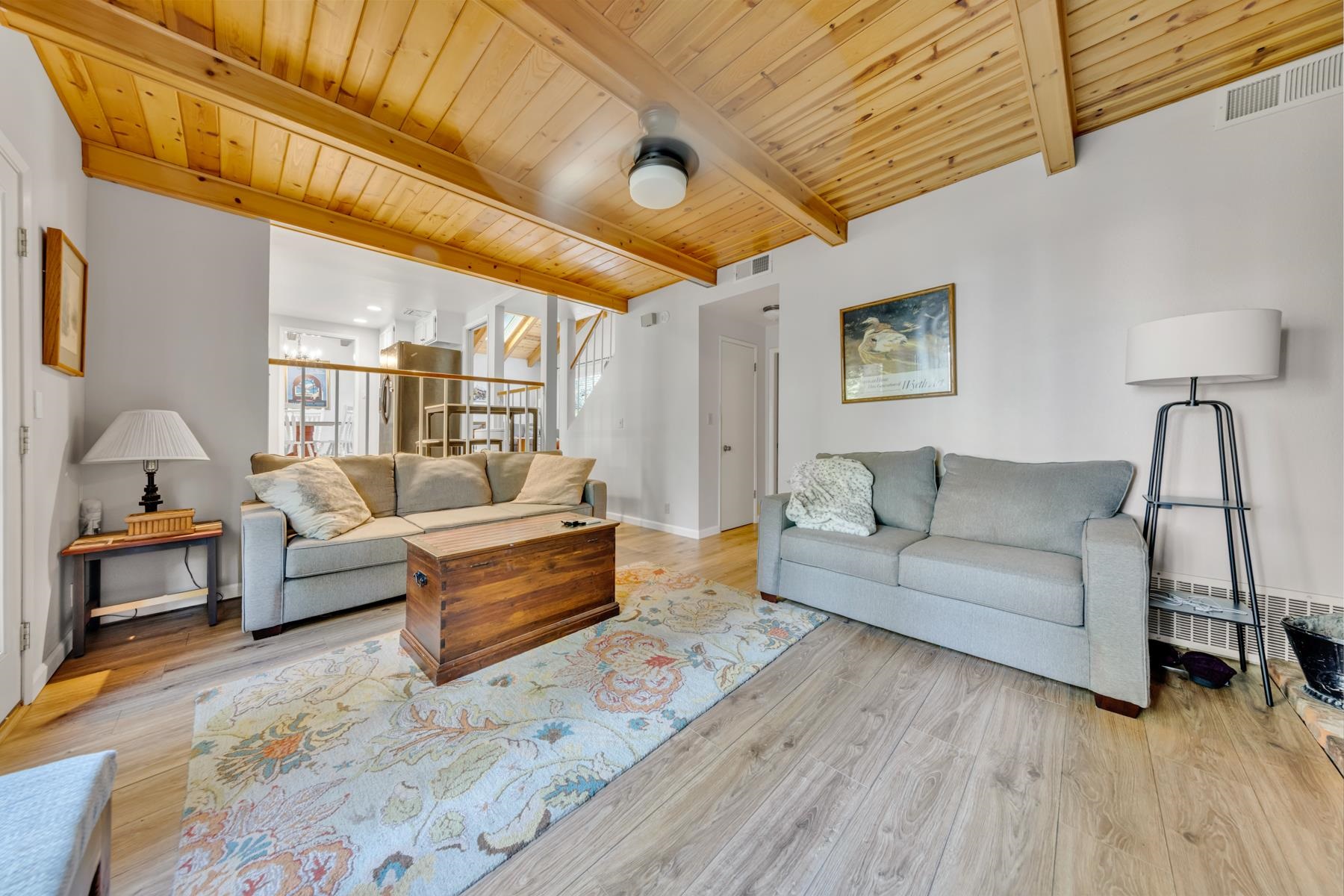 1280 Lassen View Drive