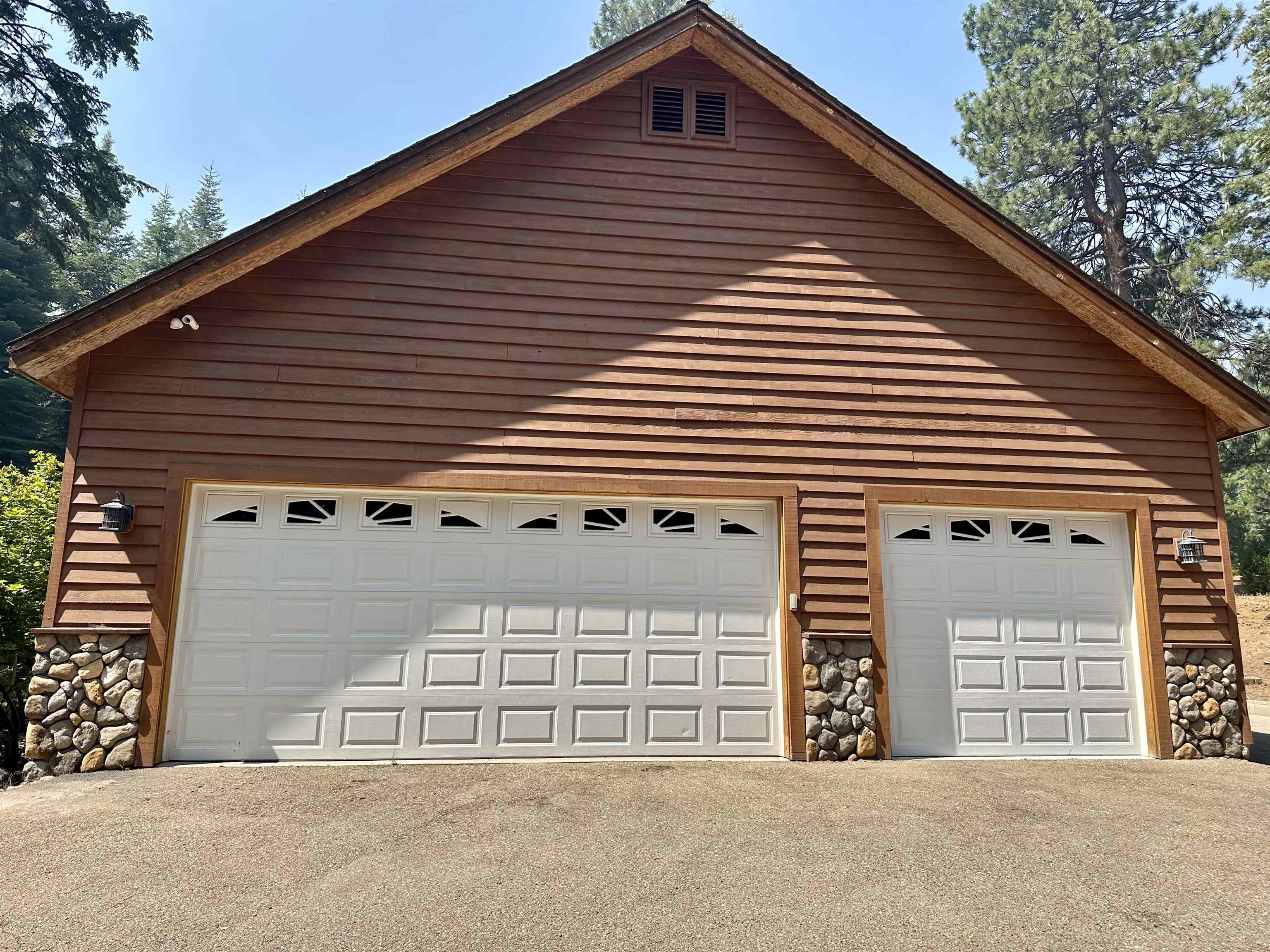 625 Deep Forest Road