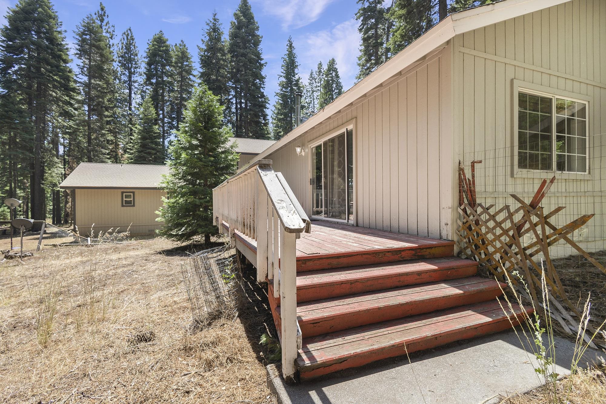 710 Conifer Trail