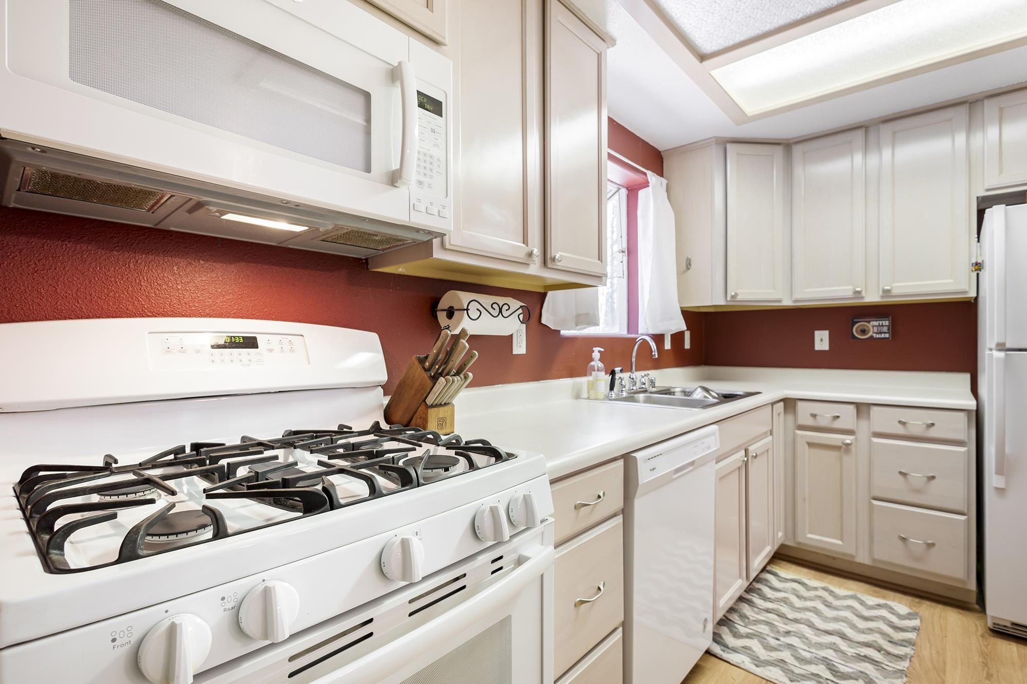 710 Conifer Trail