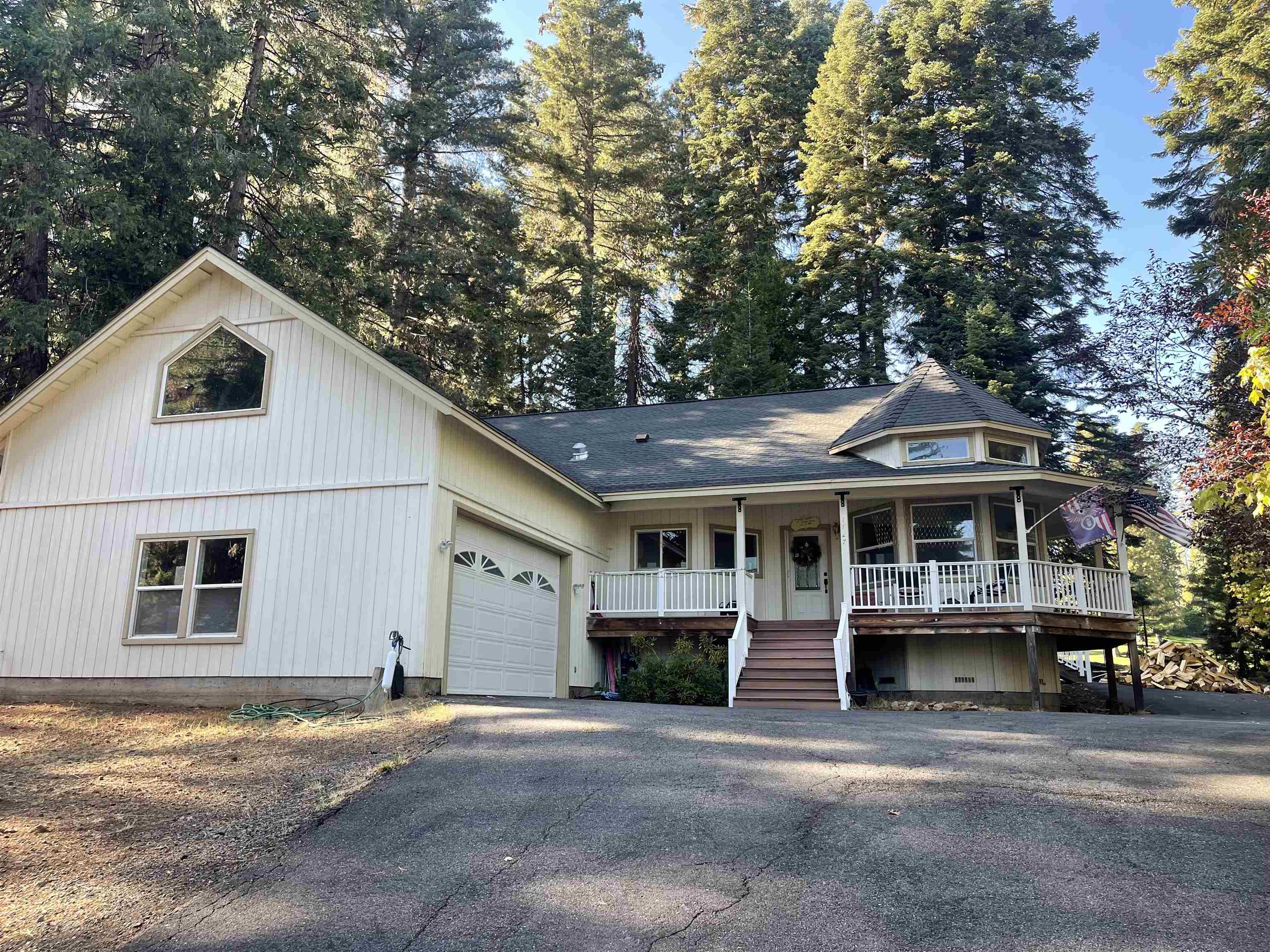 1127 Lake Ridge Road