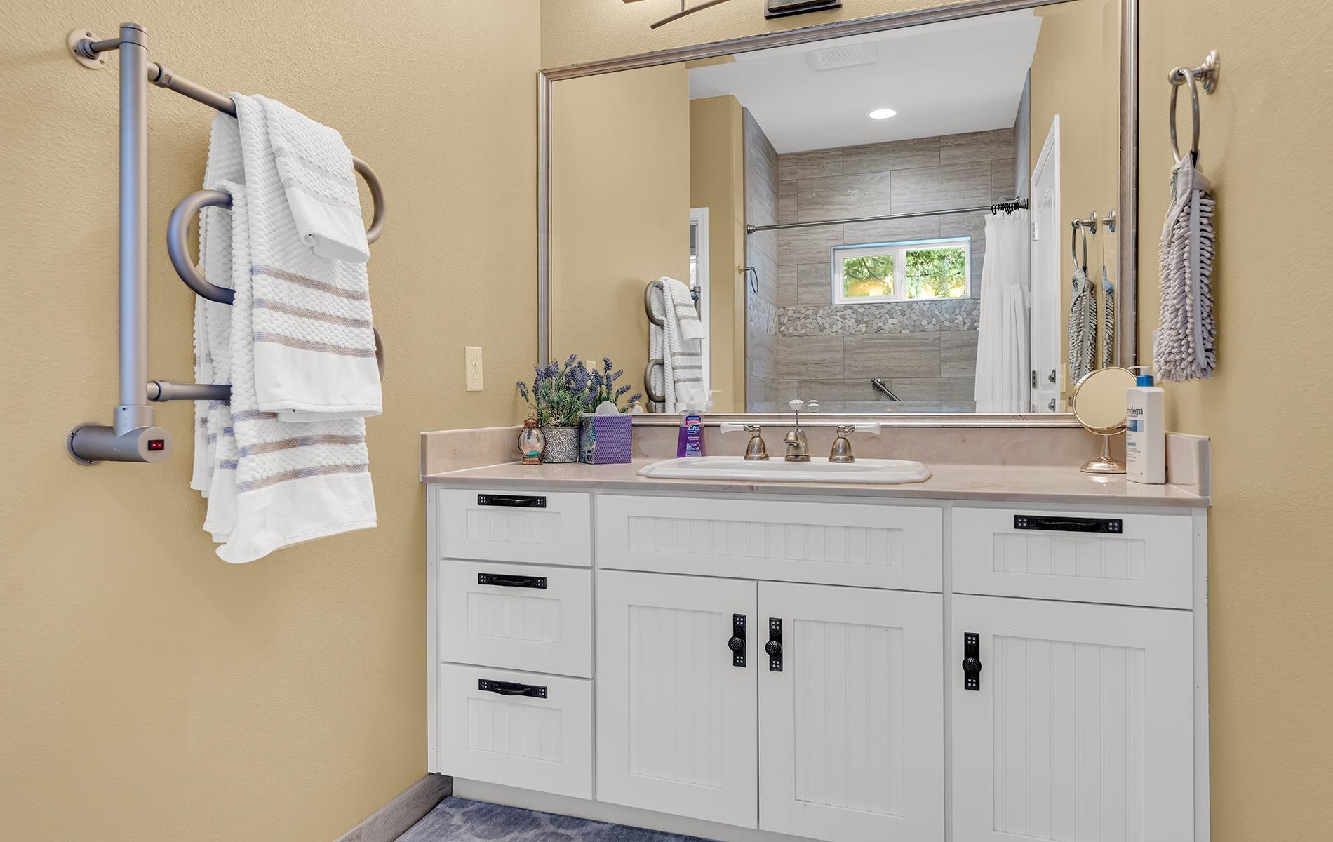 331 Osprey Loop Unit: 337 Manzanita Drive