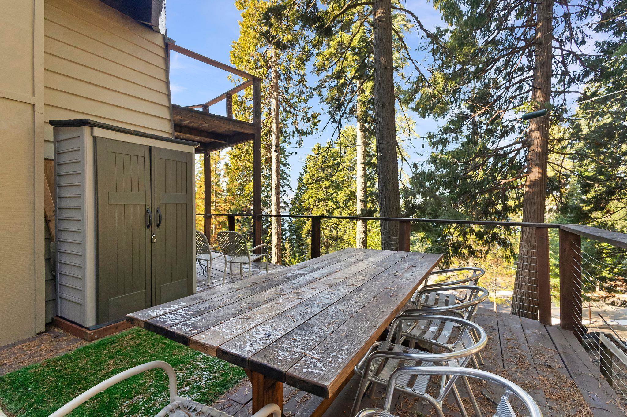 614 W Mountain Ridge Road