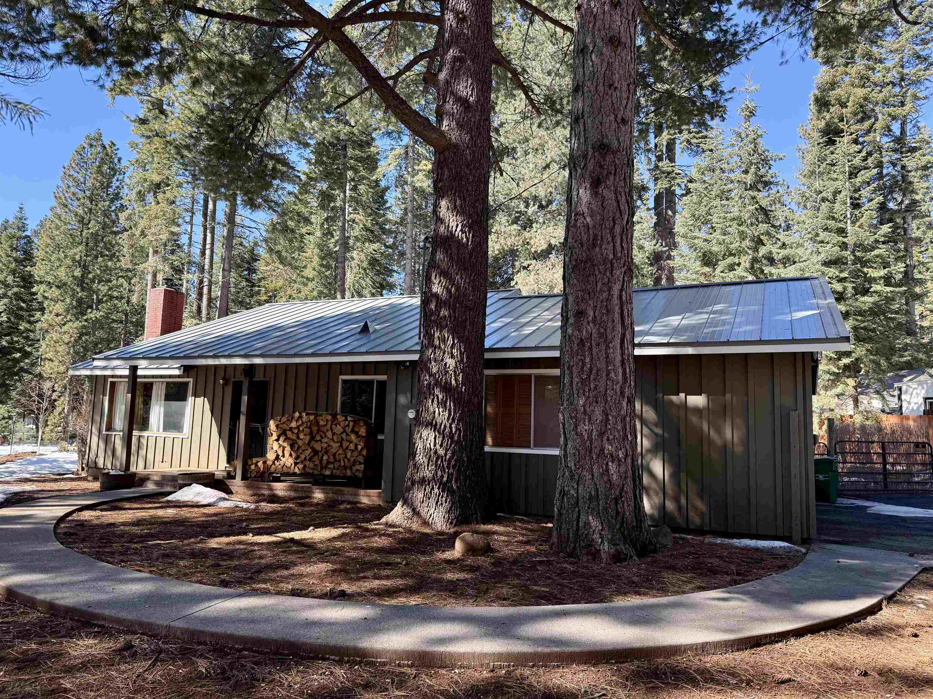 205 Peninsula Drive