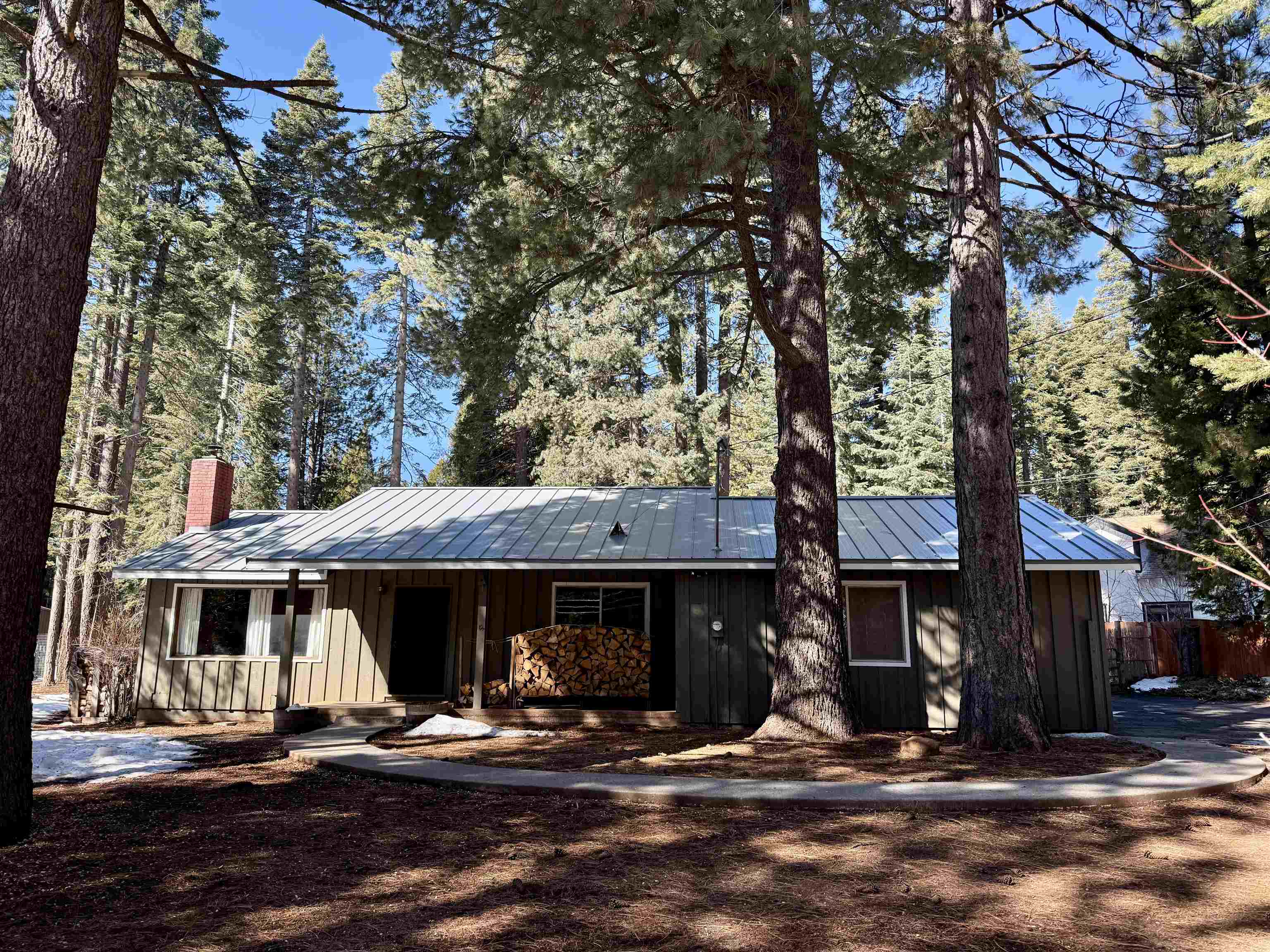 205 Peninsula Drive