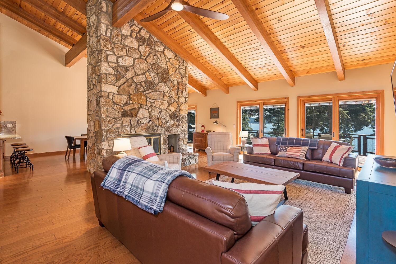 1249 Lassen View Drive