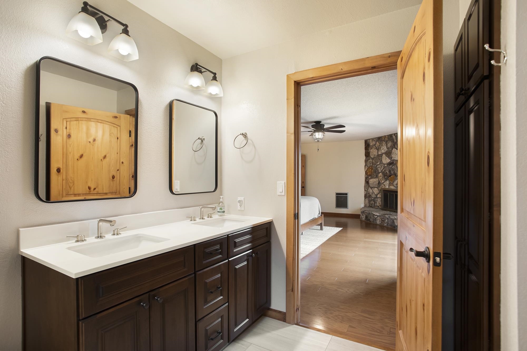 1249 Lassen View Drive
