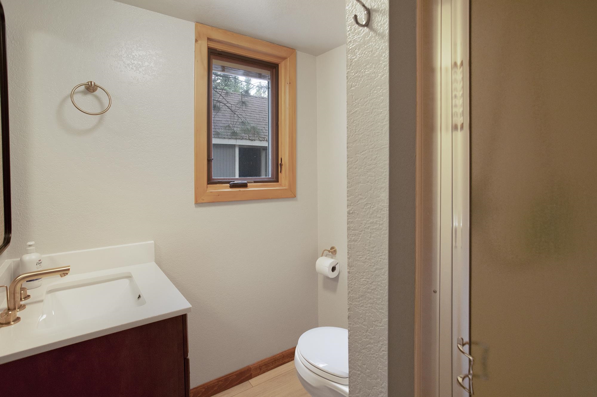 1249 Lassen View Drive