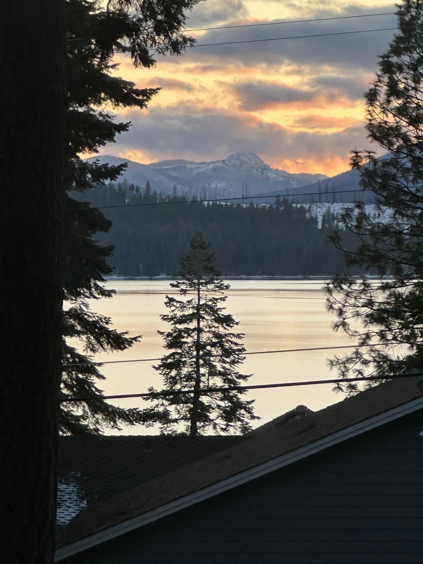 1224 Lassen View Drive