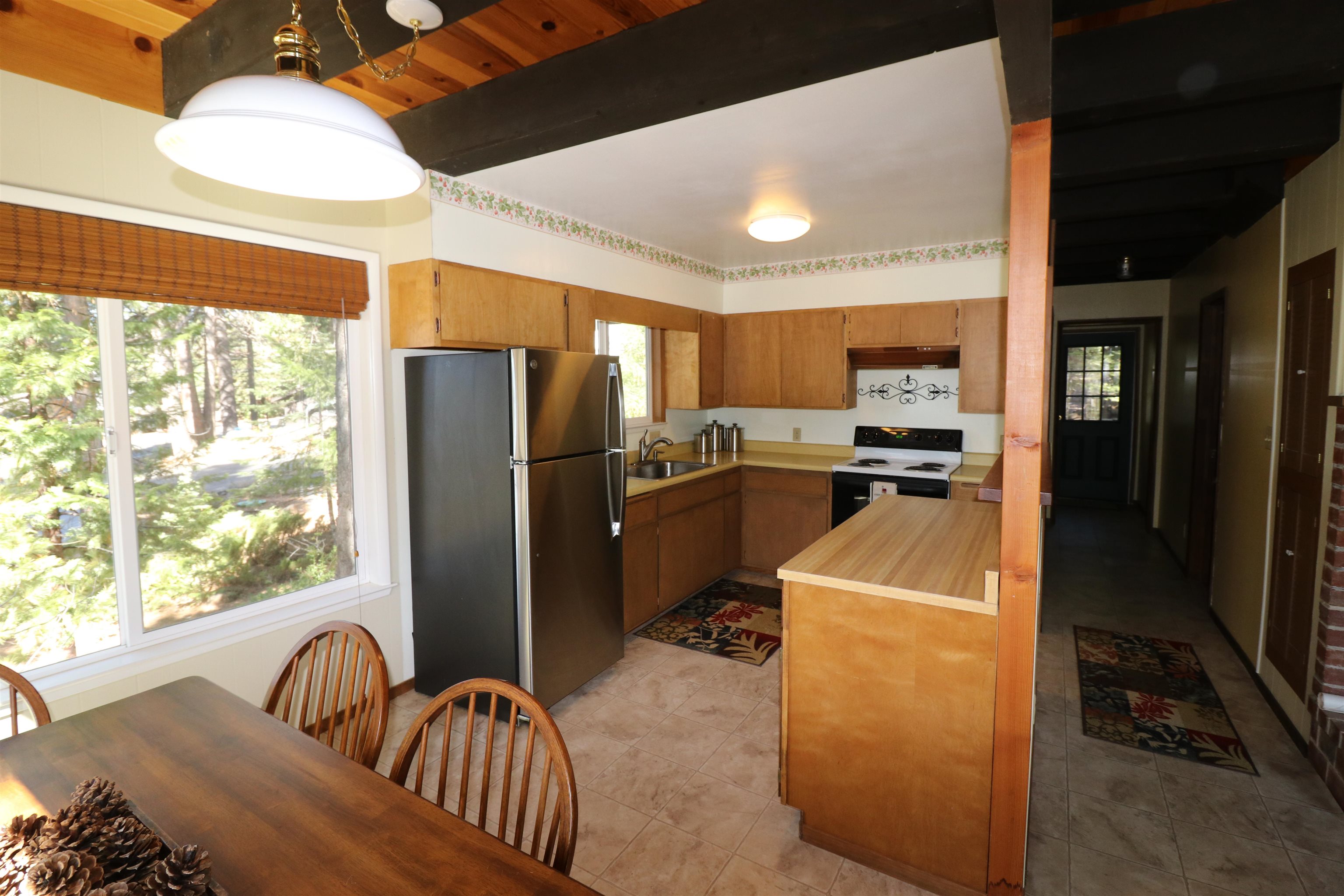 1224 Lassen View Drive