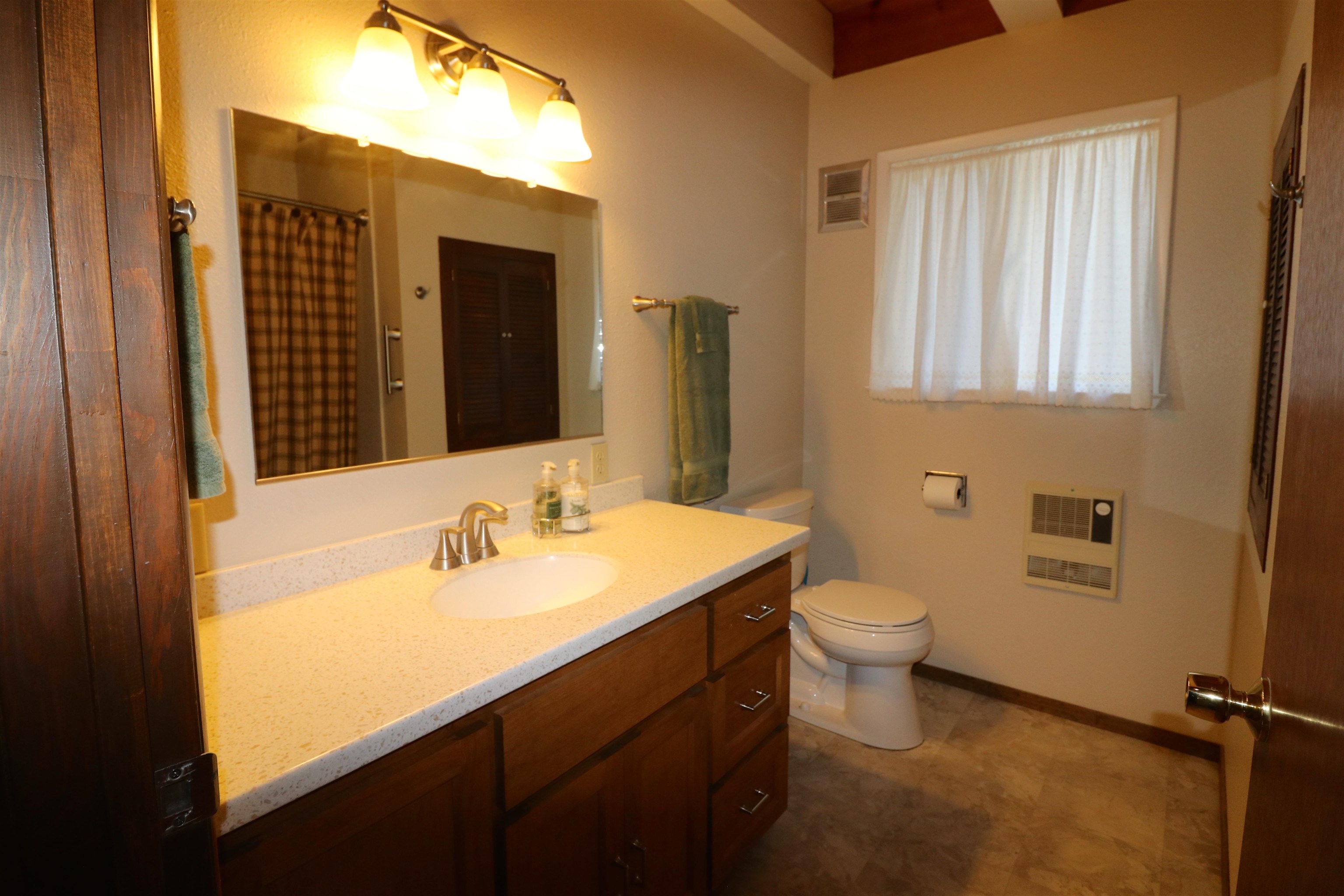 1224 Lassen View Drive
