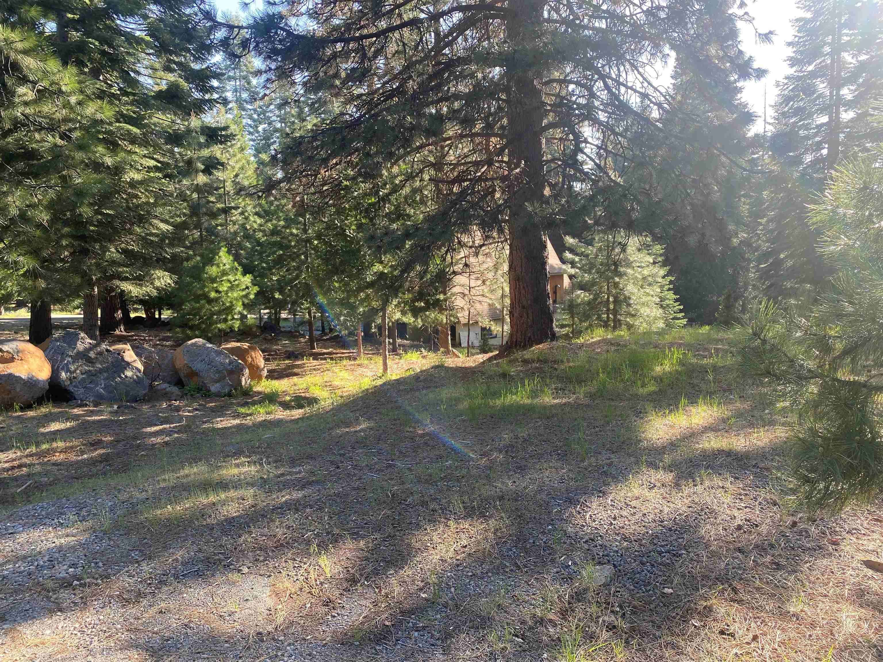 1262 Lassen View Drive