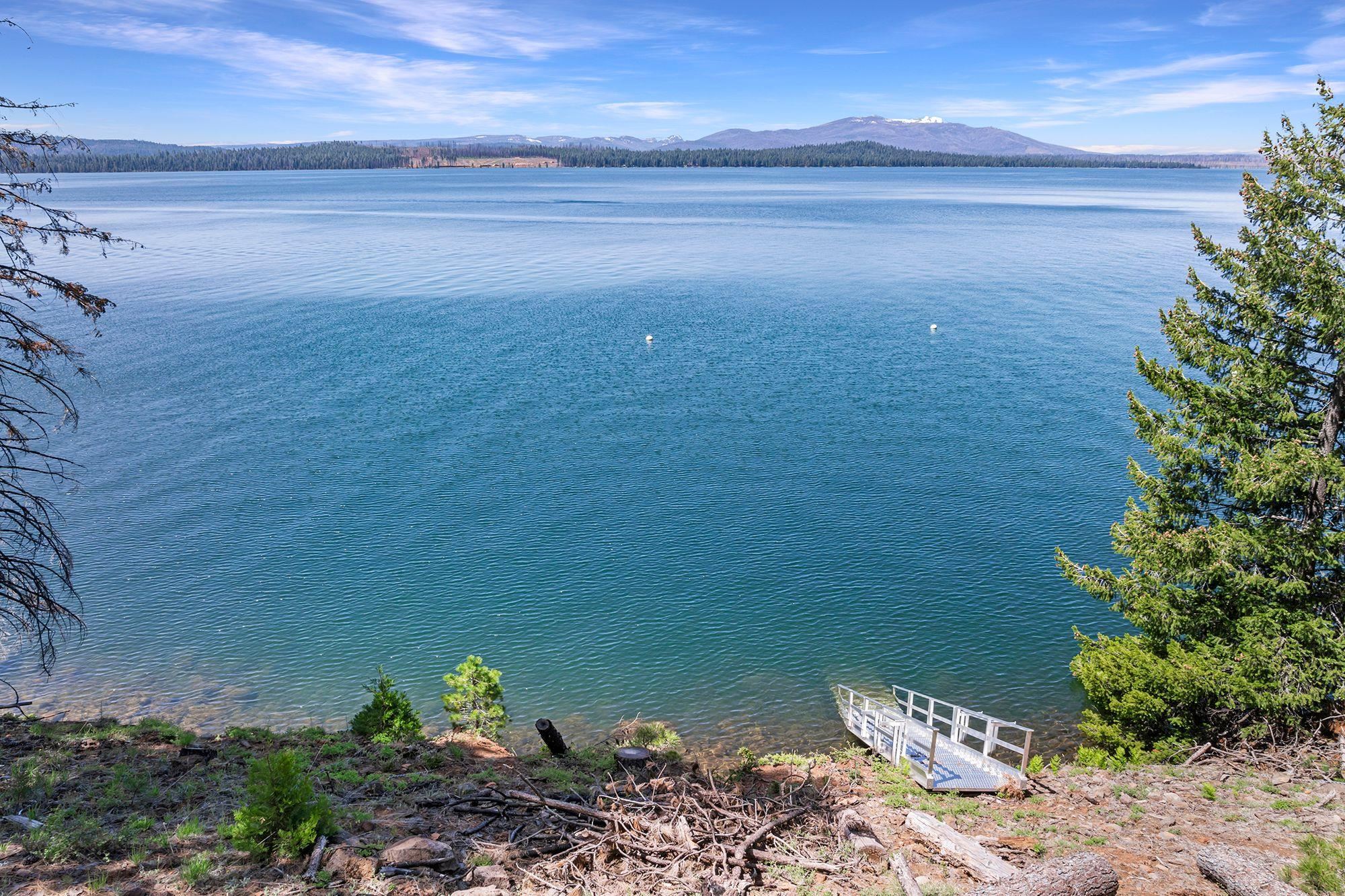 903 Lassen View Drive