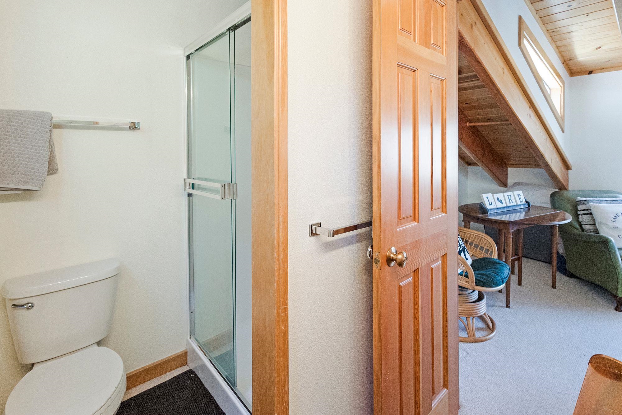 903 Lassen View Drive