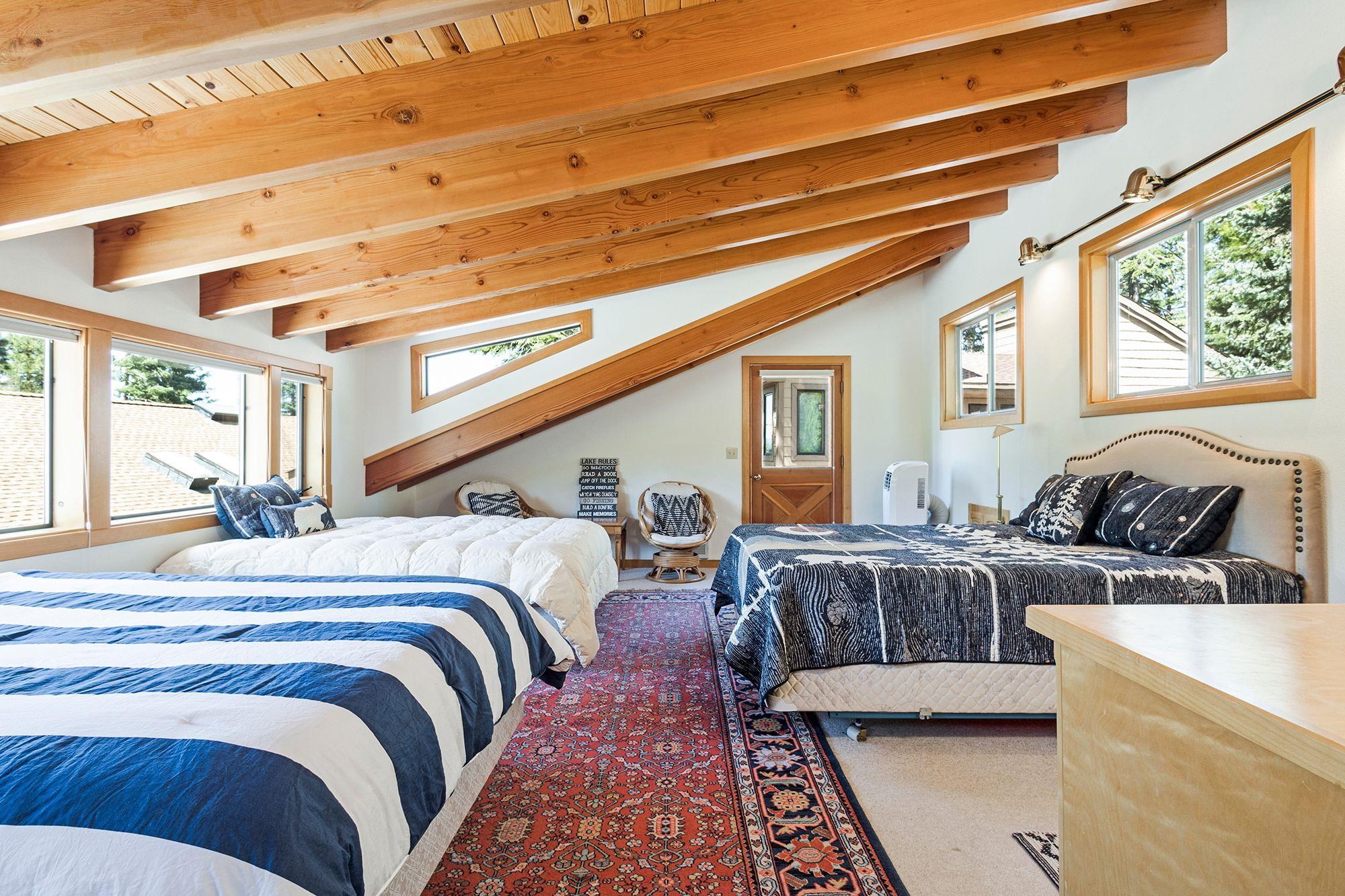 903 Lassen View Drive