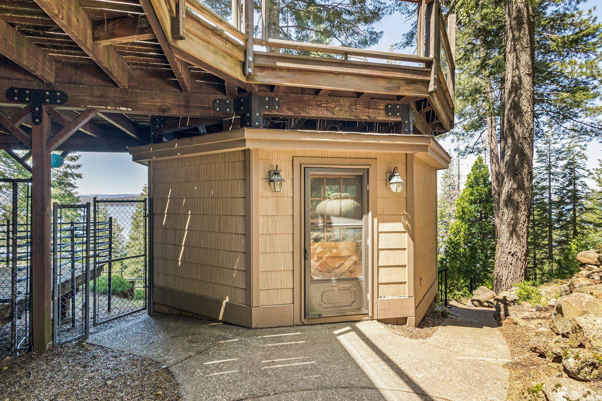 903 Lassen View Drive