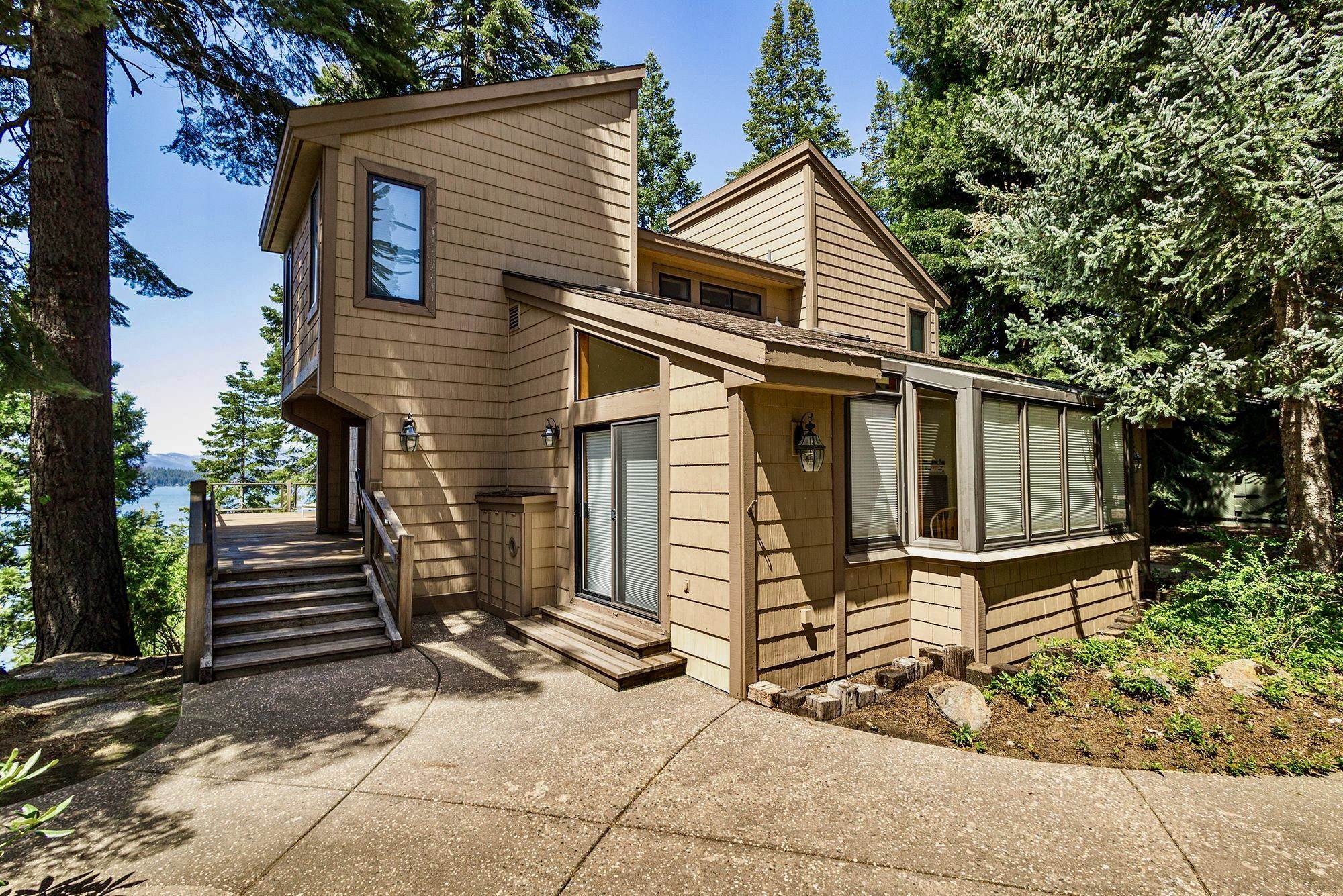 903 Lassen View Drive