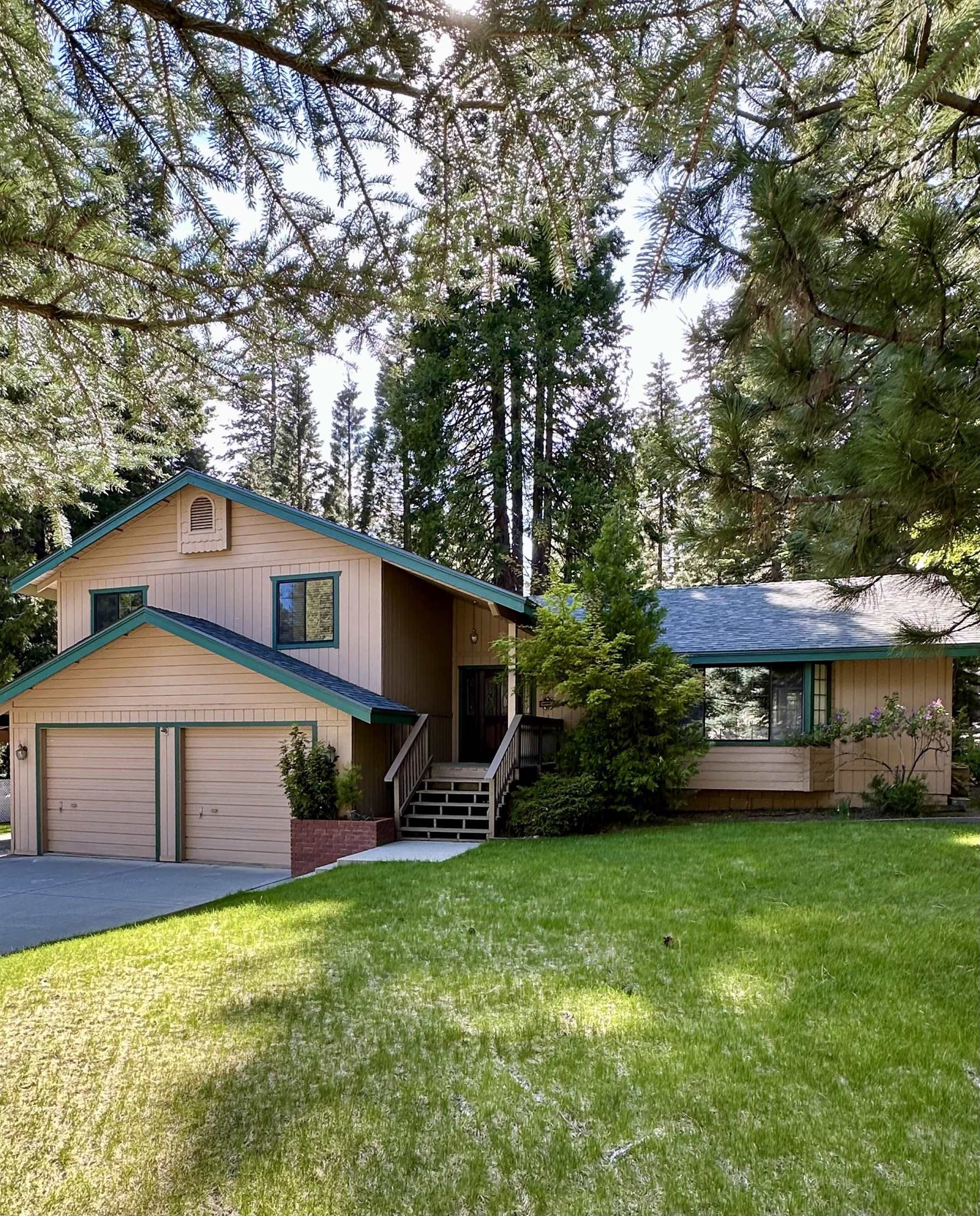 613 Clifford Drive