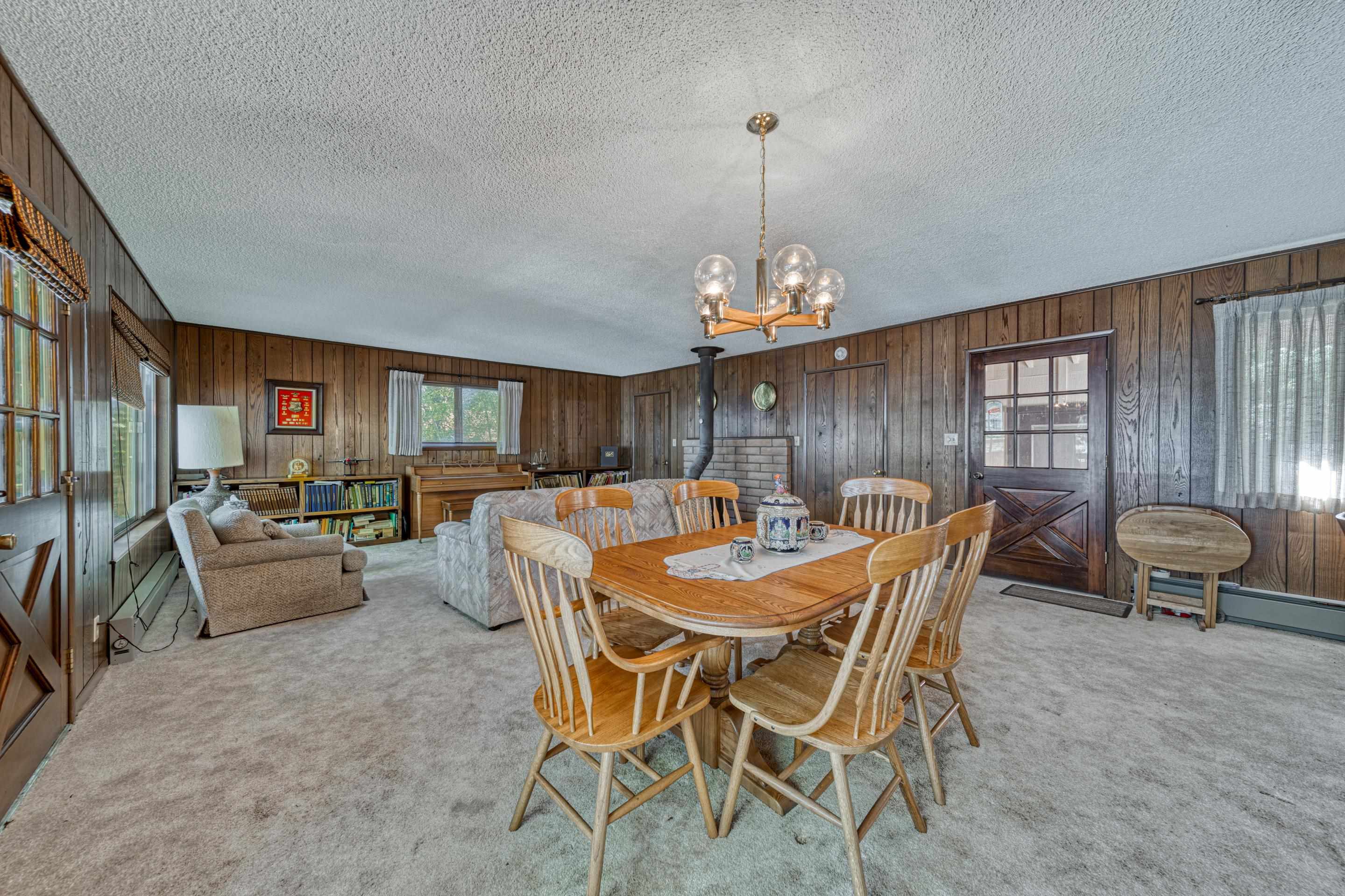 817 Lassen View Drive