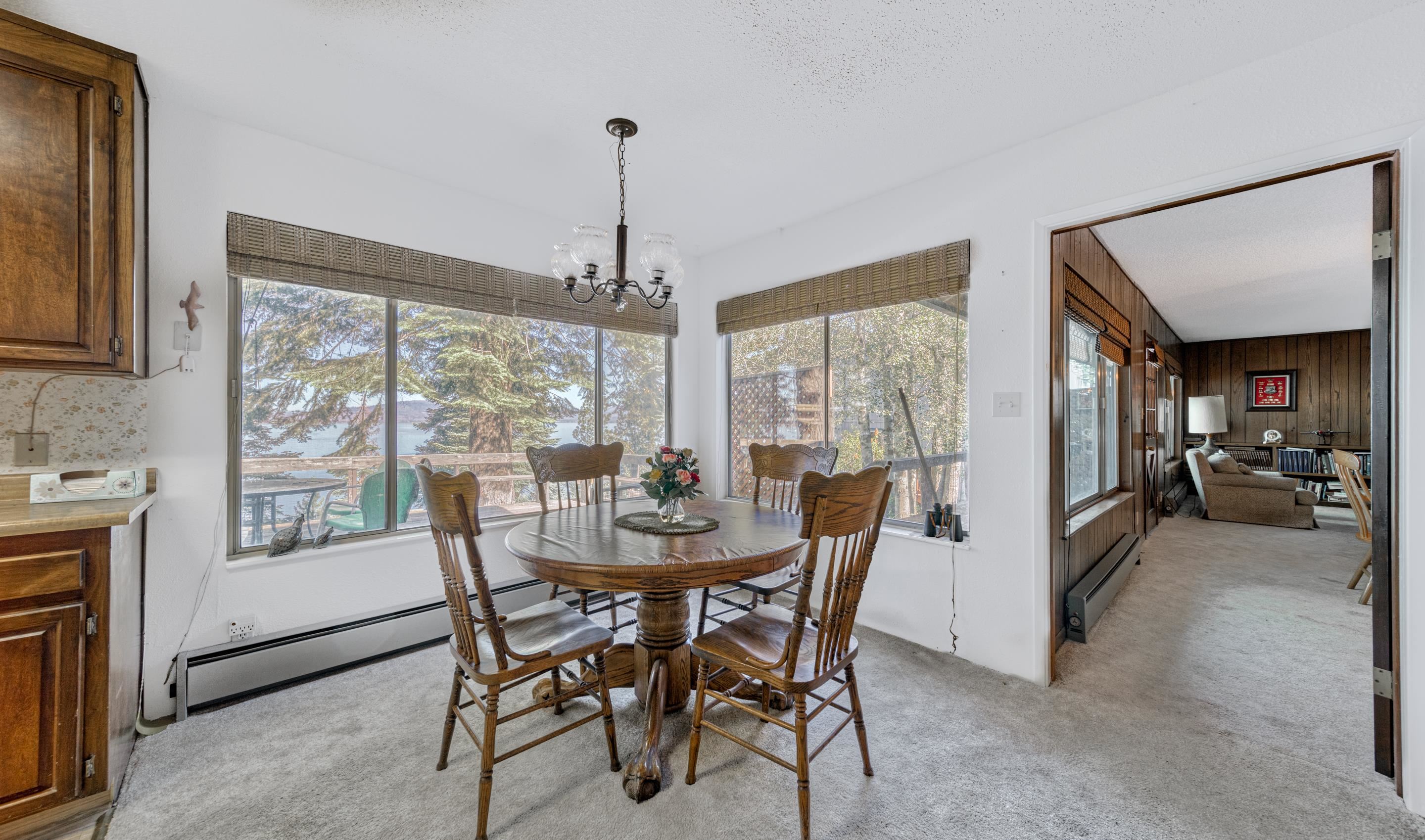 817 Lassen View Drive