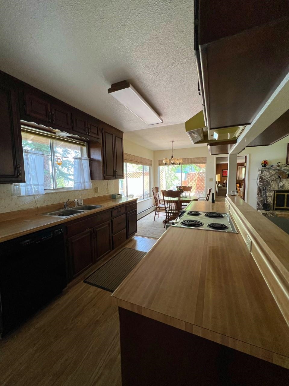 817 Lassen View Drive