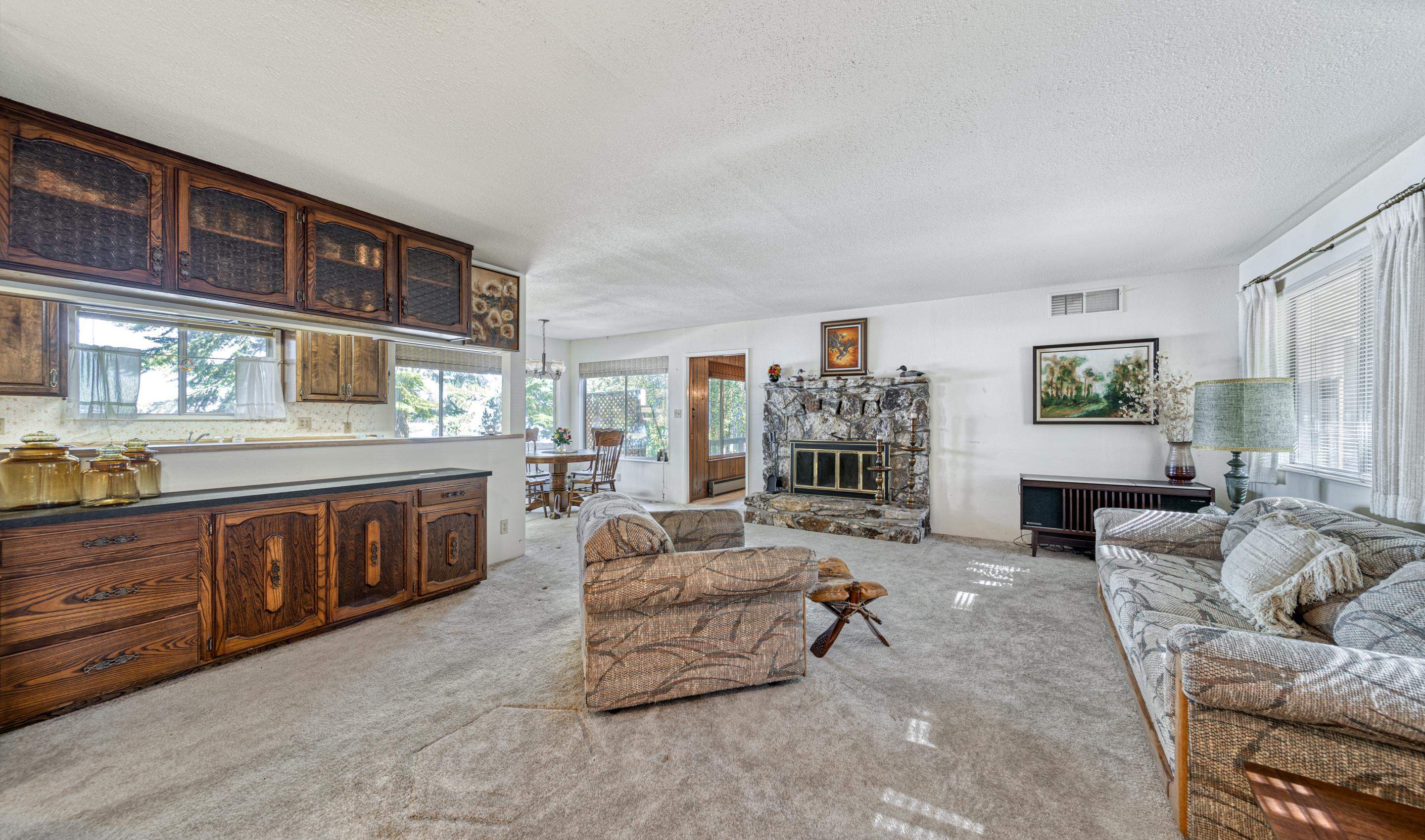 817 Lassen View Drive