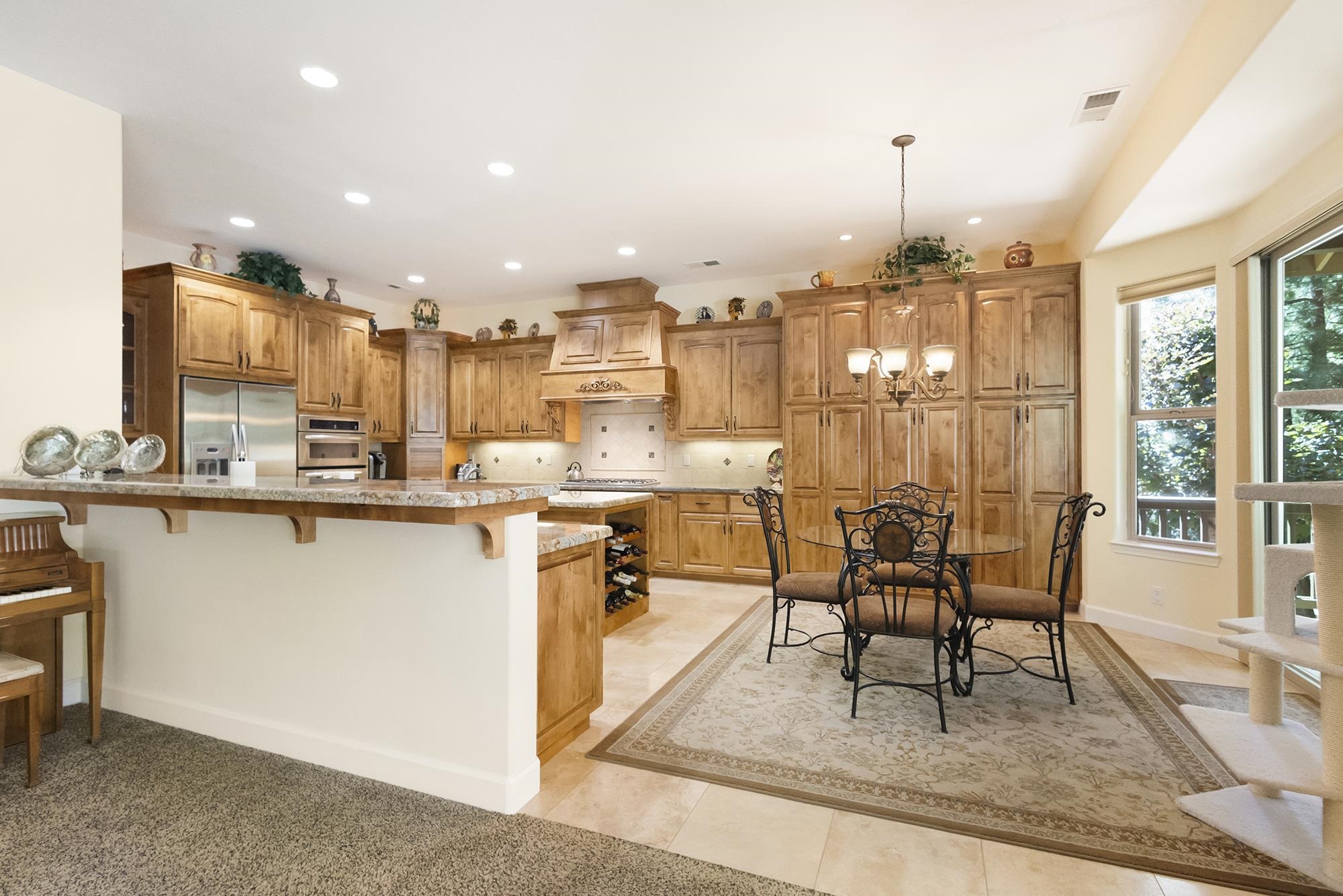 138 Highwood Circle