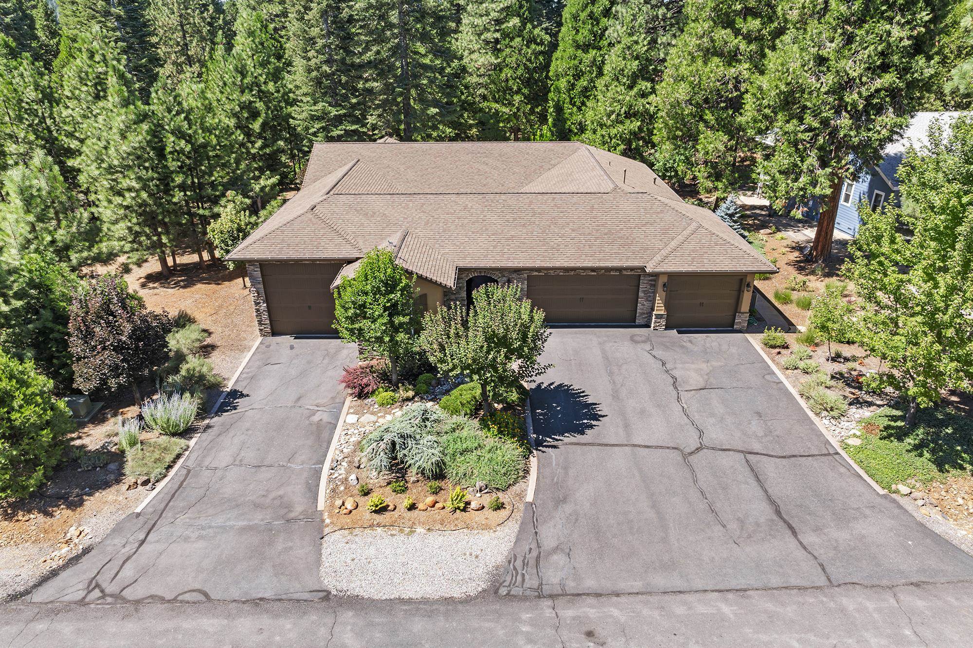 138 Highwood Circle
