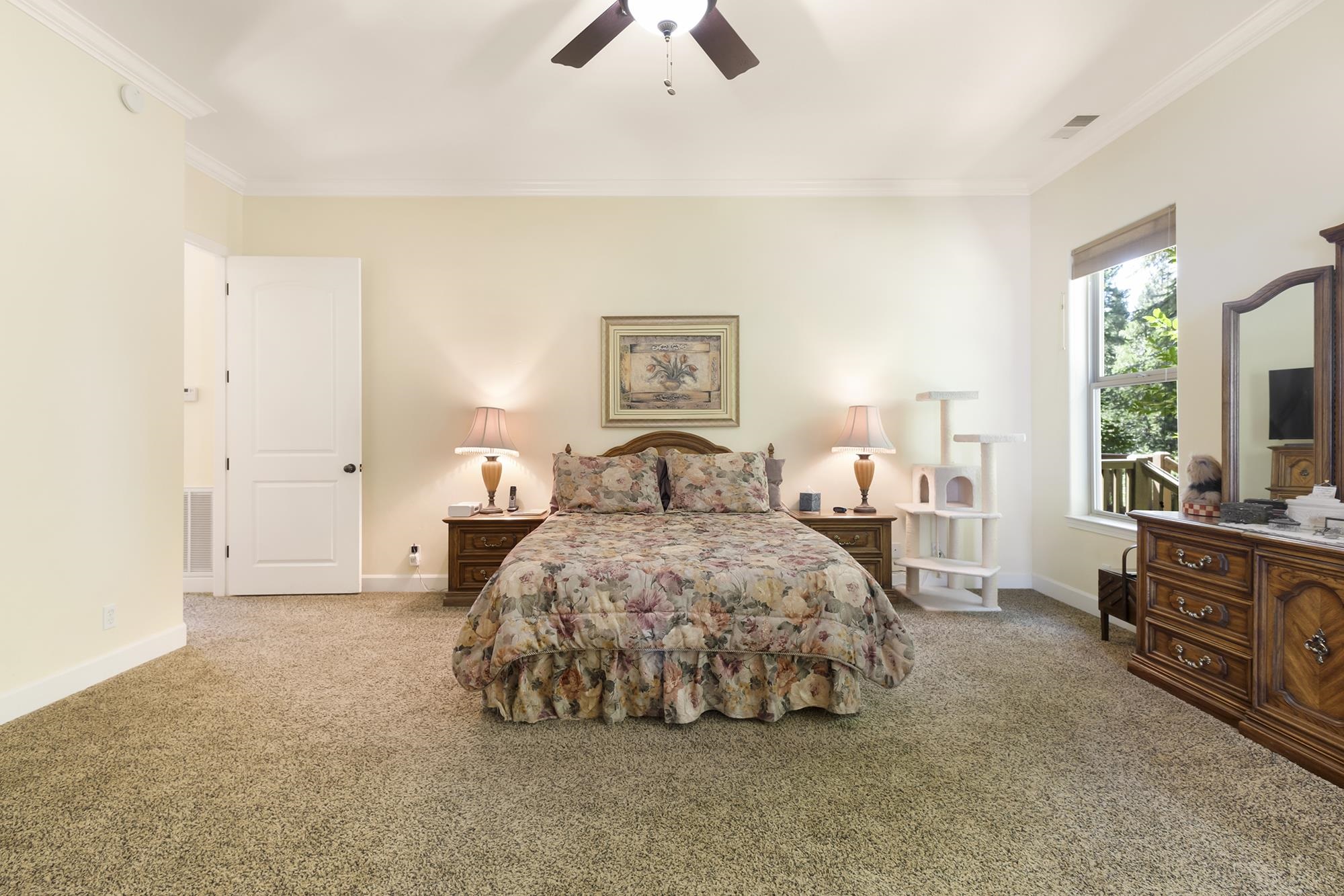 138 Highwood Circle