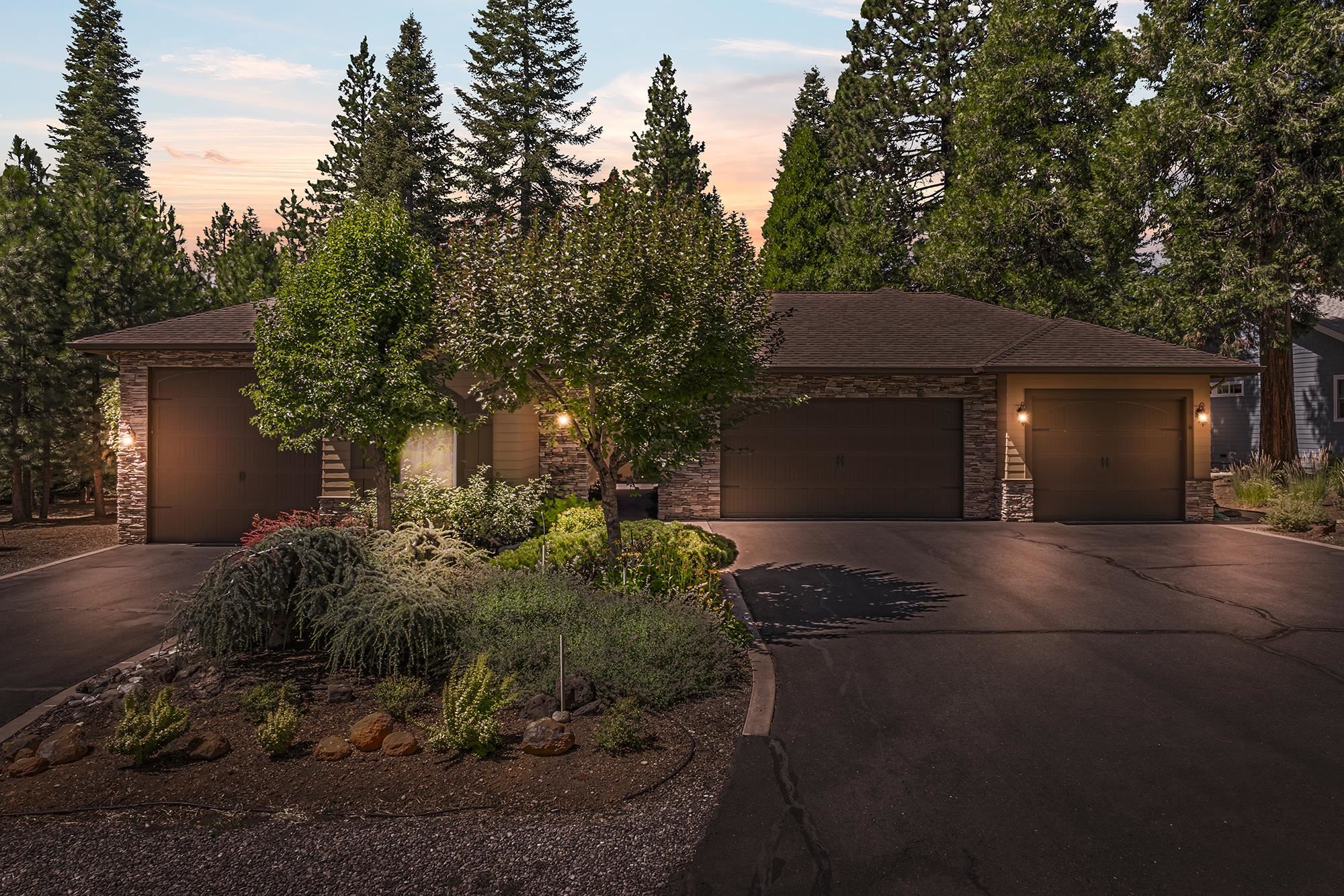 138 Highwood Circle