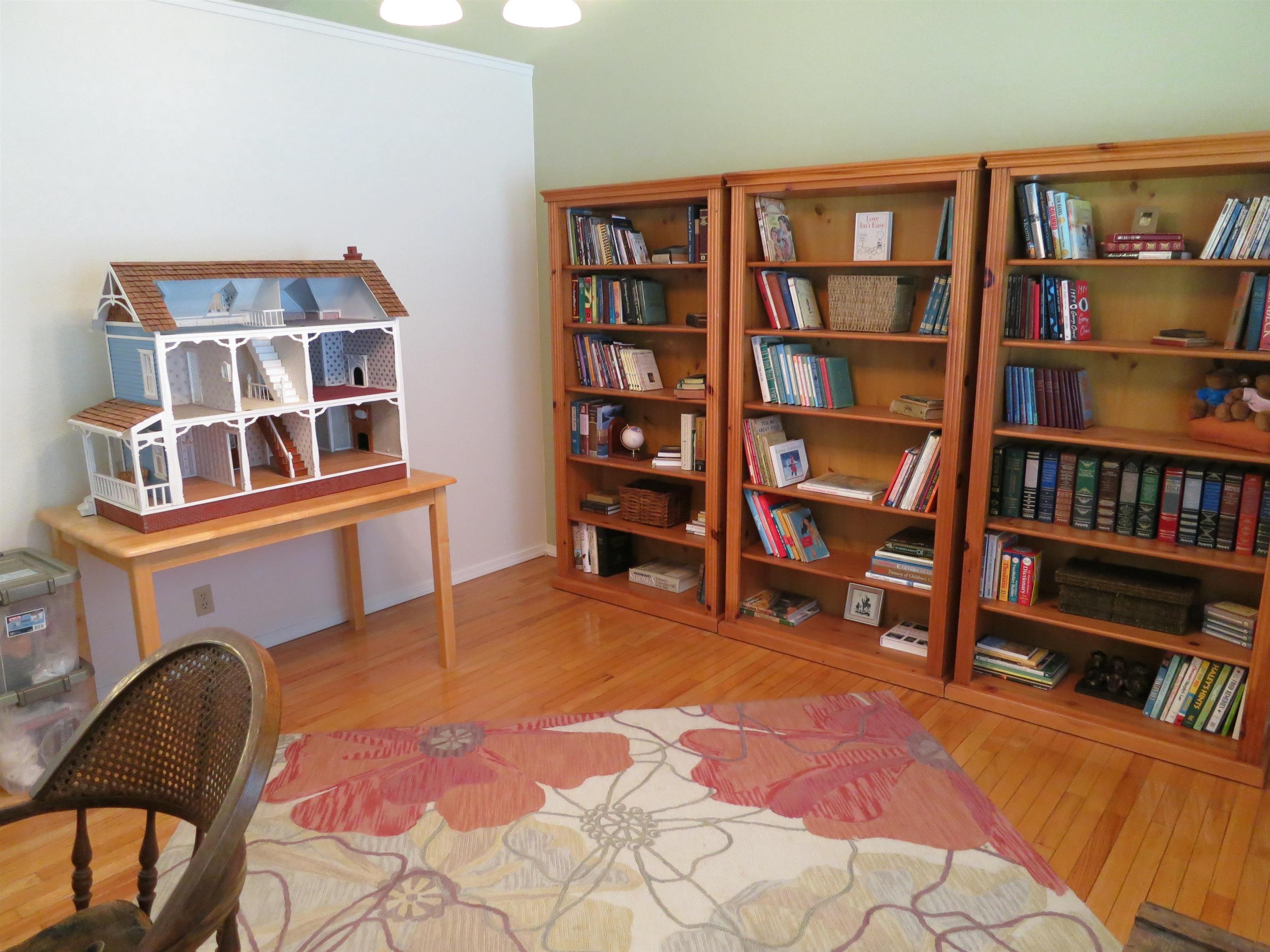 423 Settlers Road