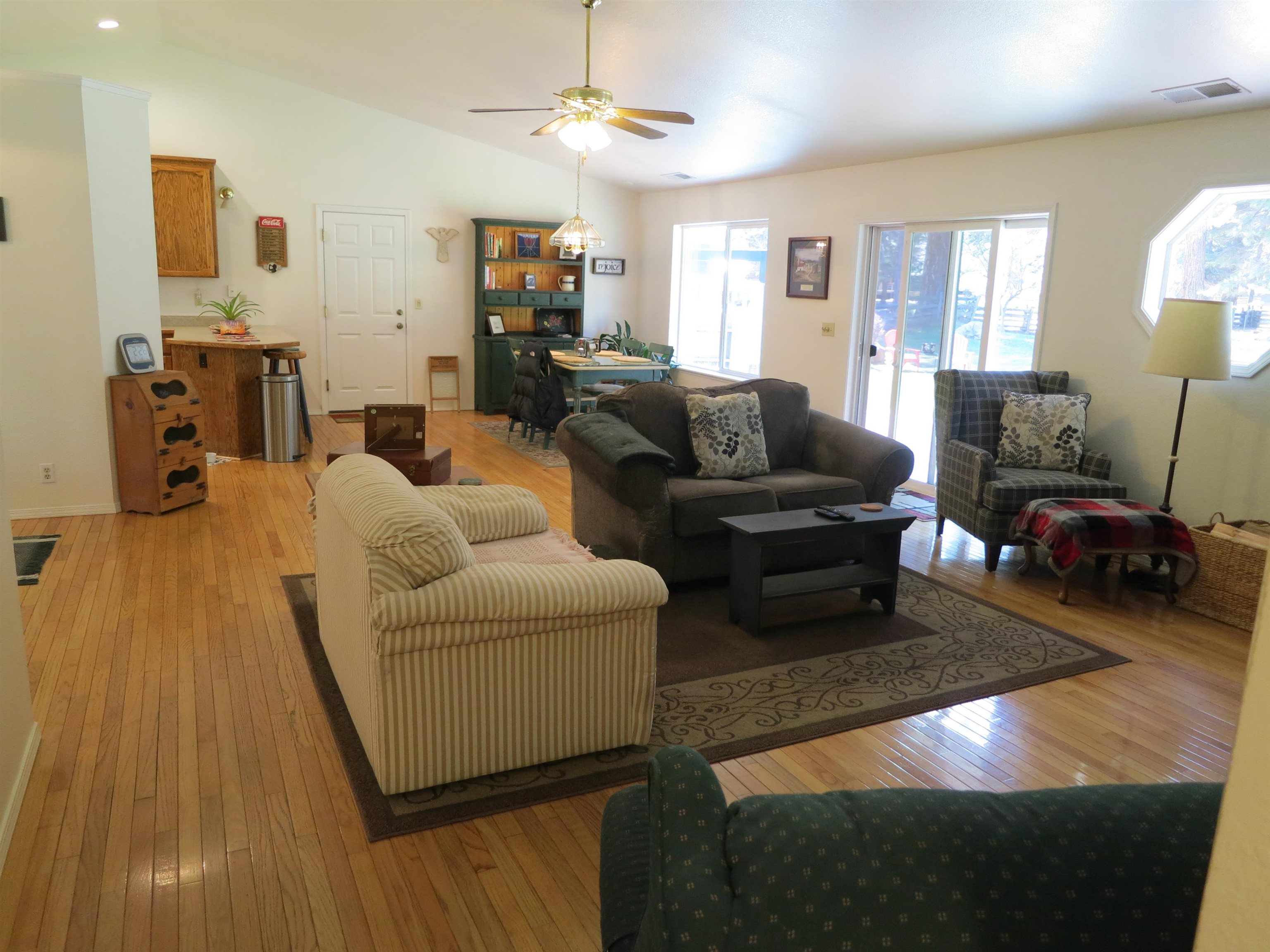 423 Settlers Road