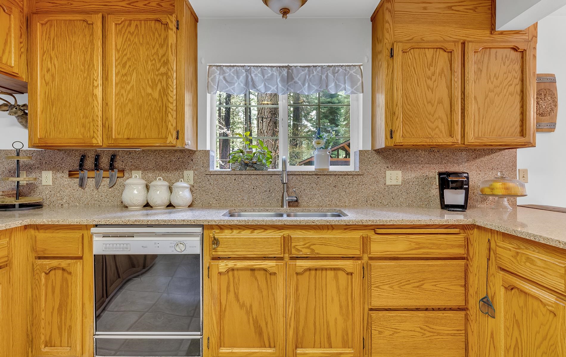 460 Wagon Road