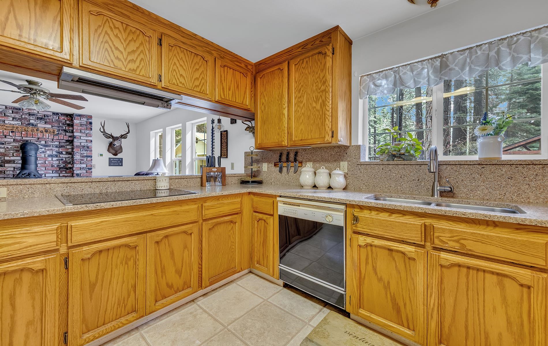 460 Wagon Road