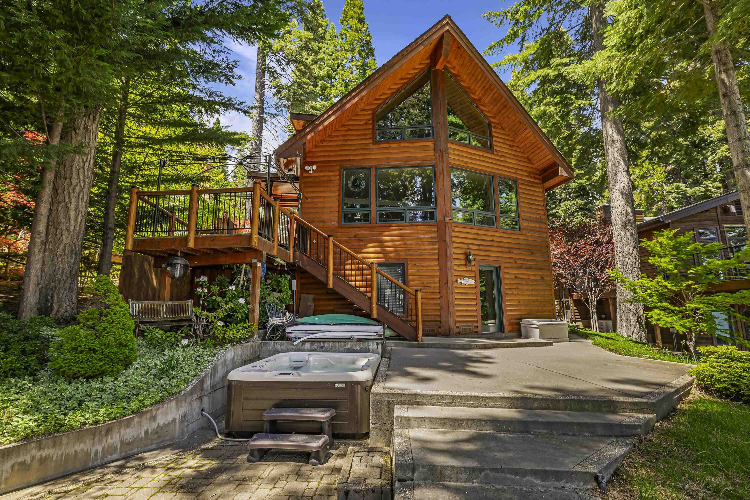 804 Peninsula Drive