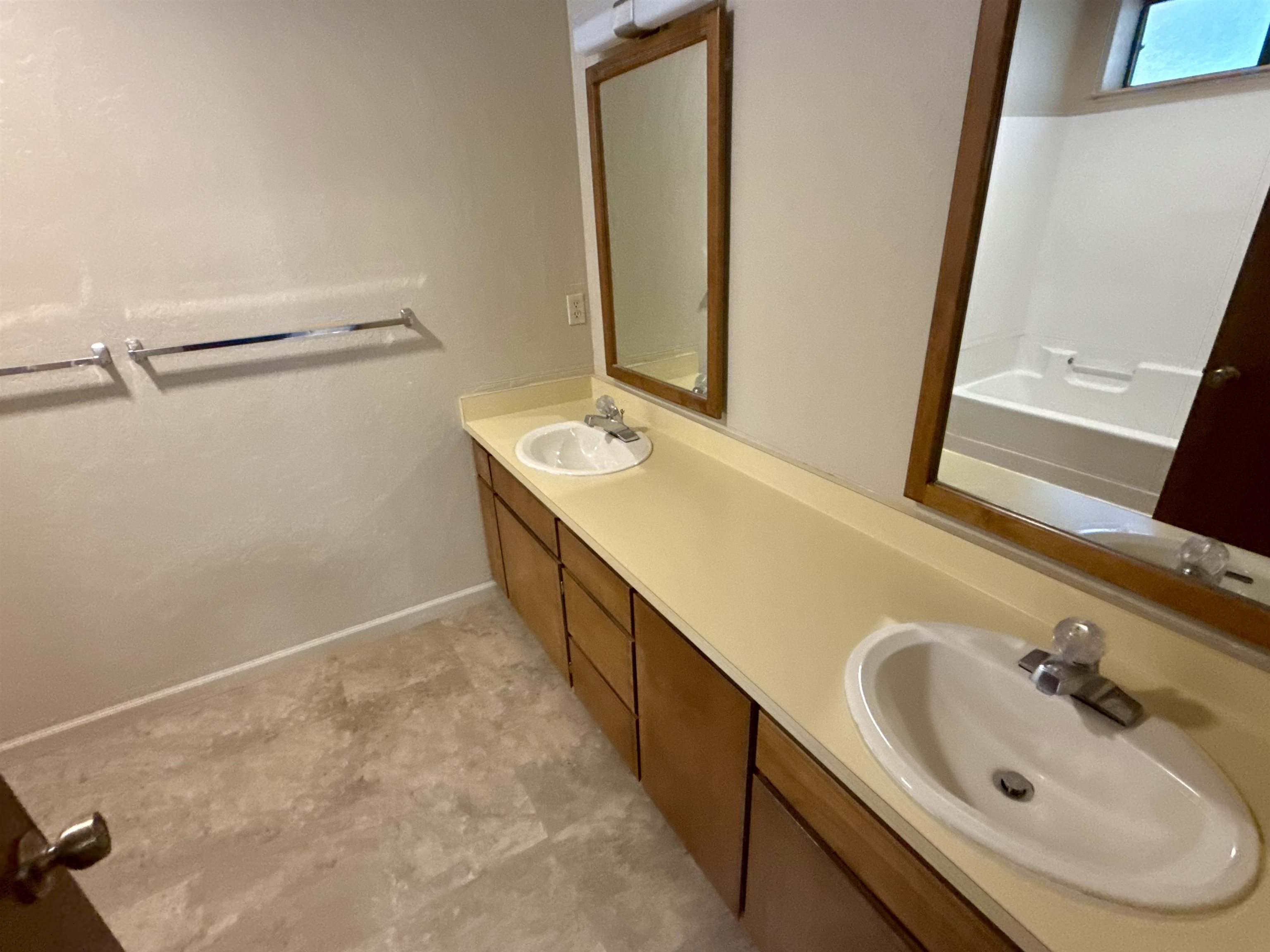 702 Conifer Trail