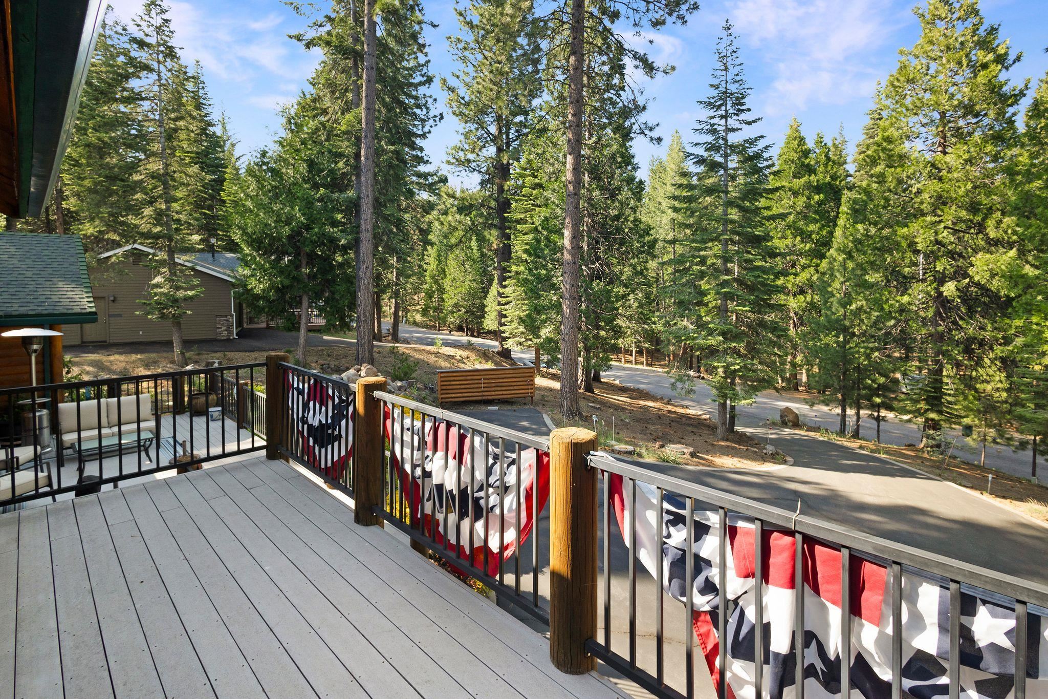 104 Top of the West Drive Unit: 102 Top of the West Drive