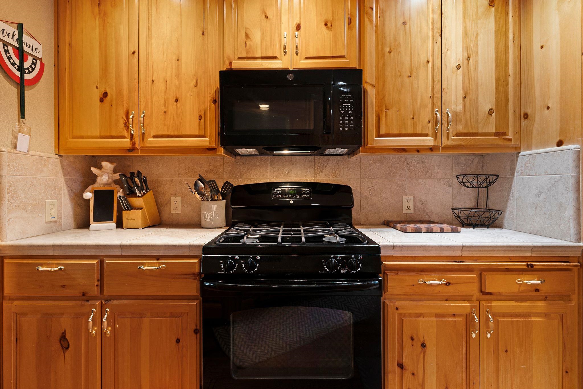 104 Top of the West Drive Unit: 102 Top of the West Drive