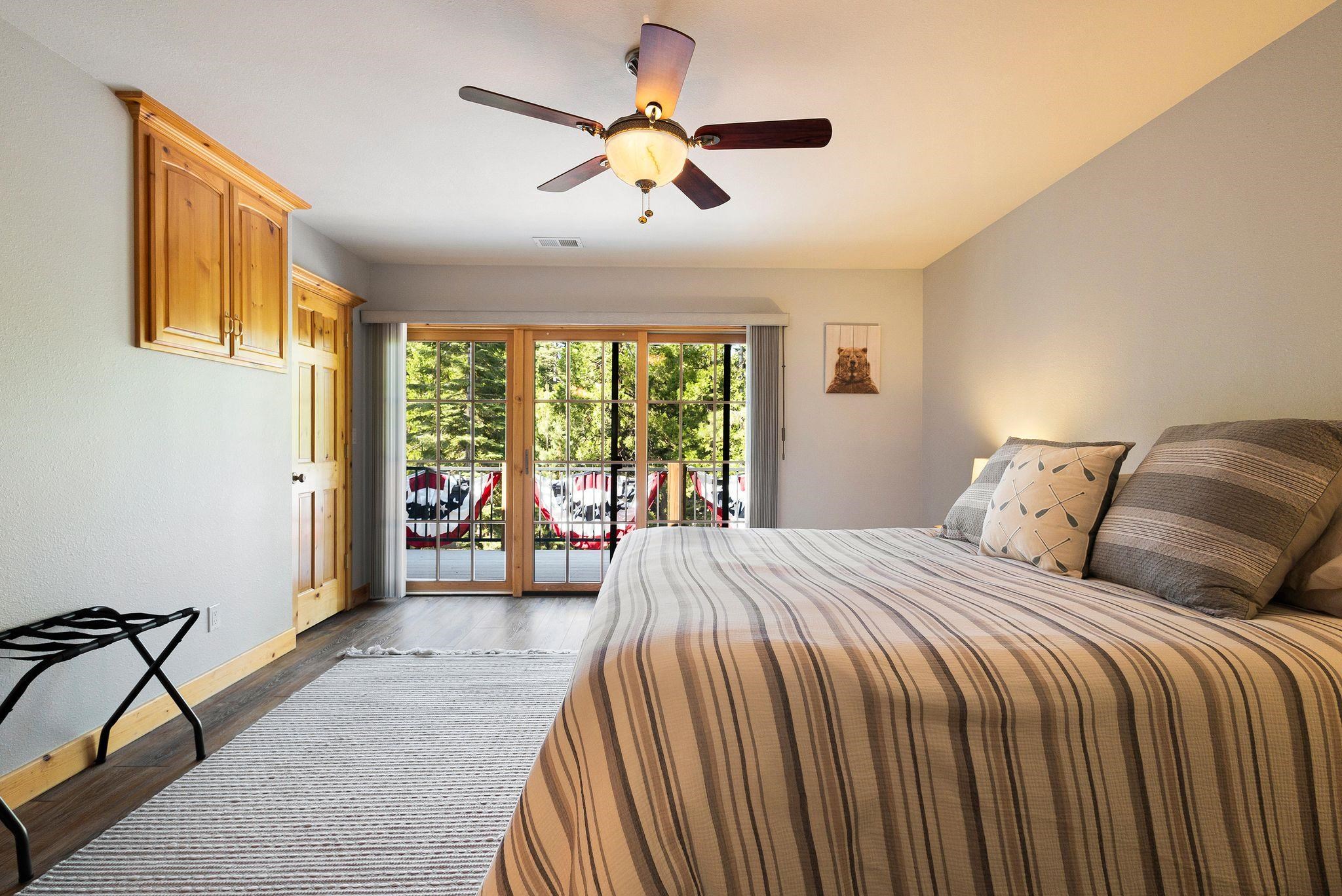 104 Top of the West Drive Unit: 102 Top of the West Drive