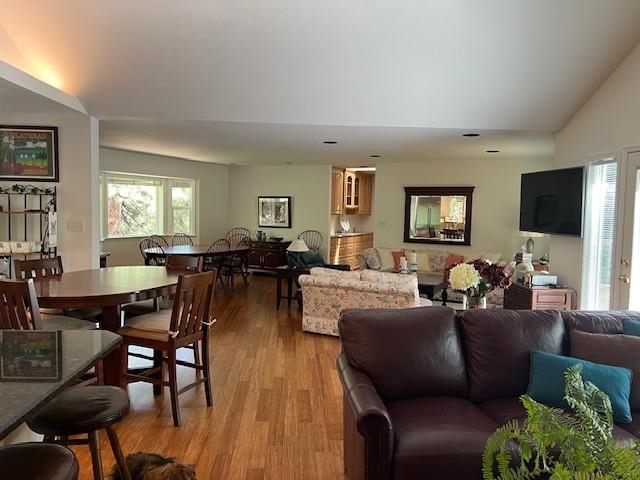 812 Golf Club Road