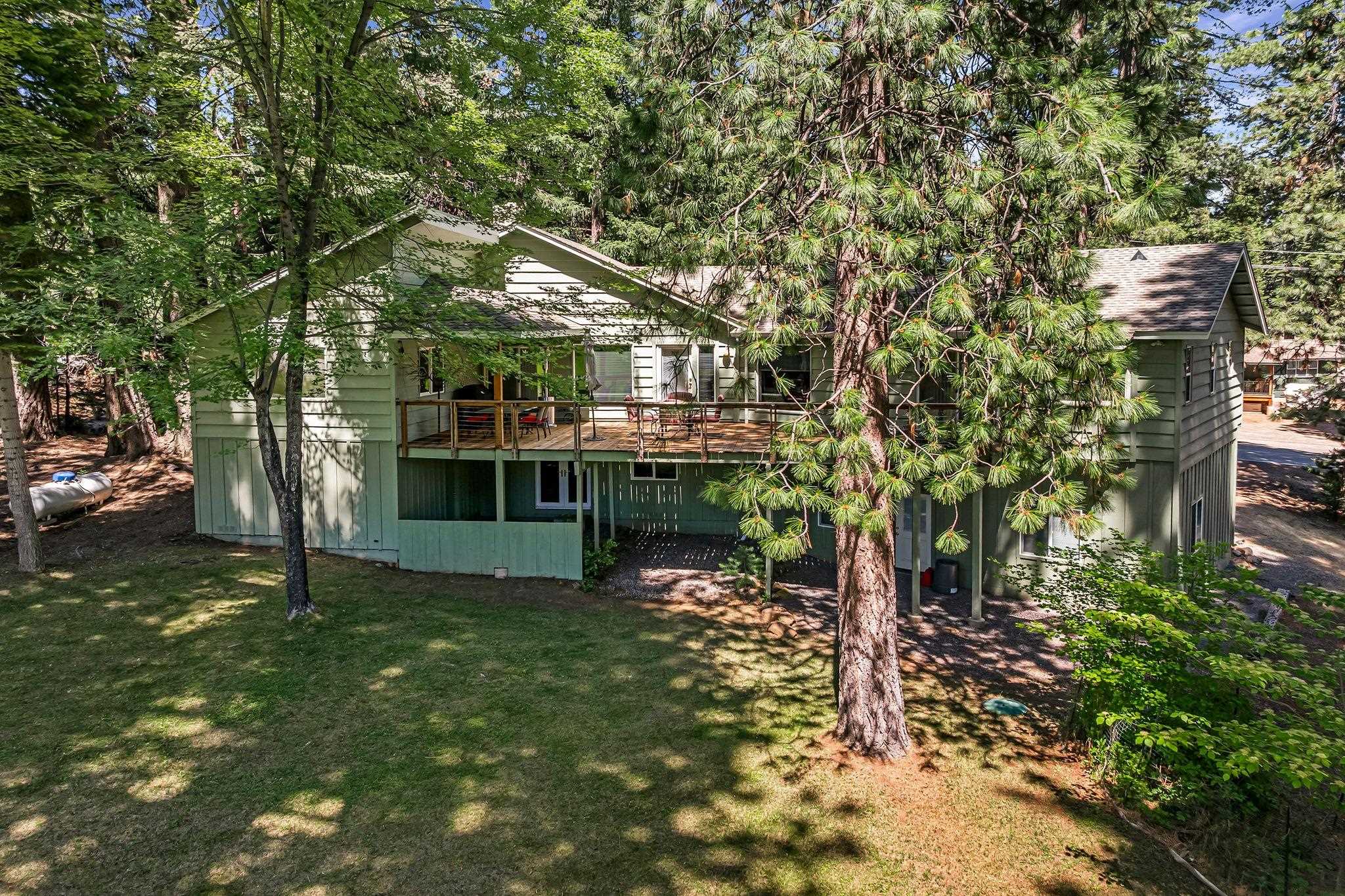 812 Golf Club Road