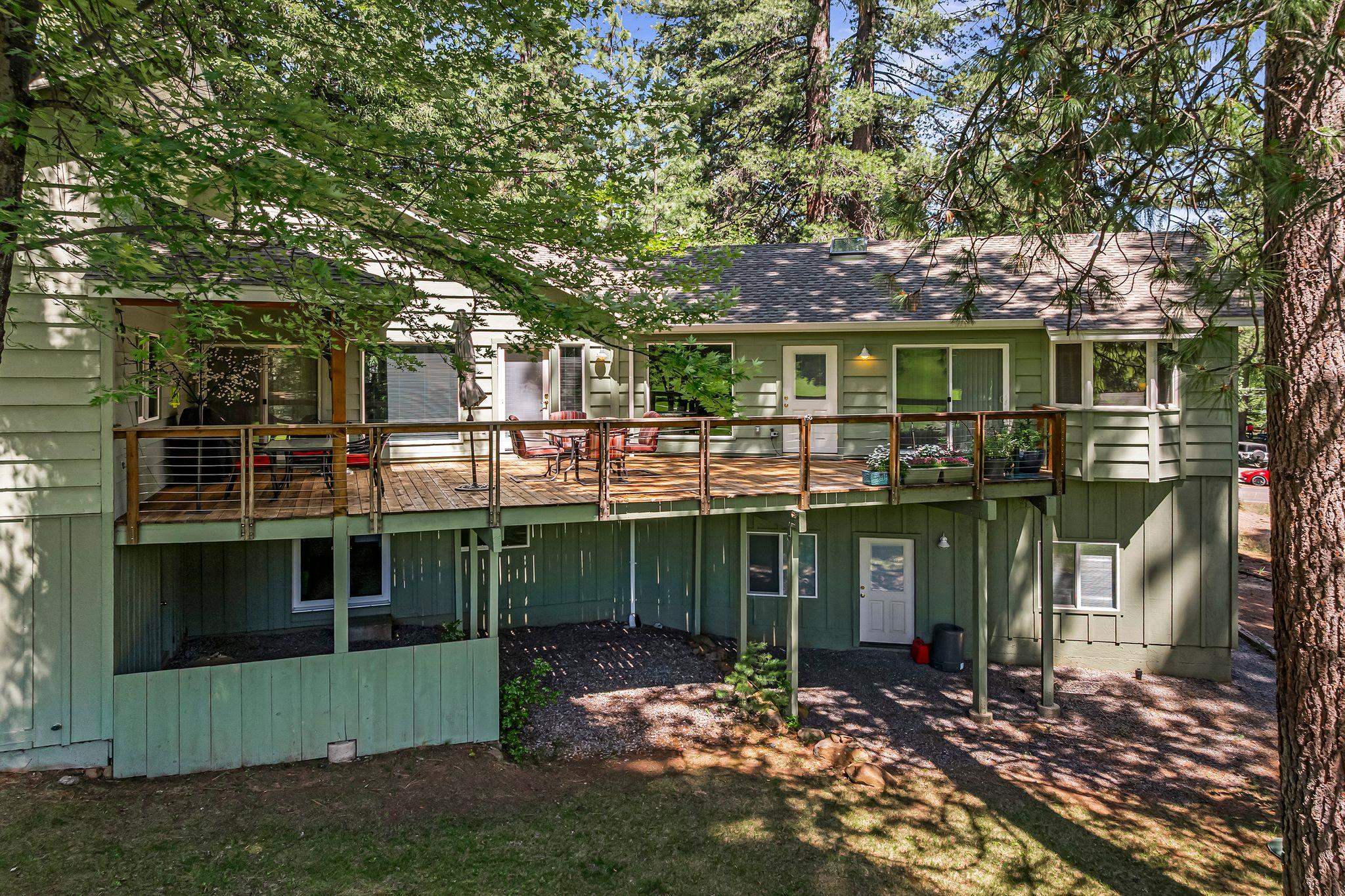 812 Golf Club Road