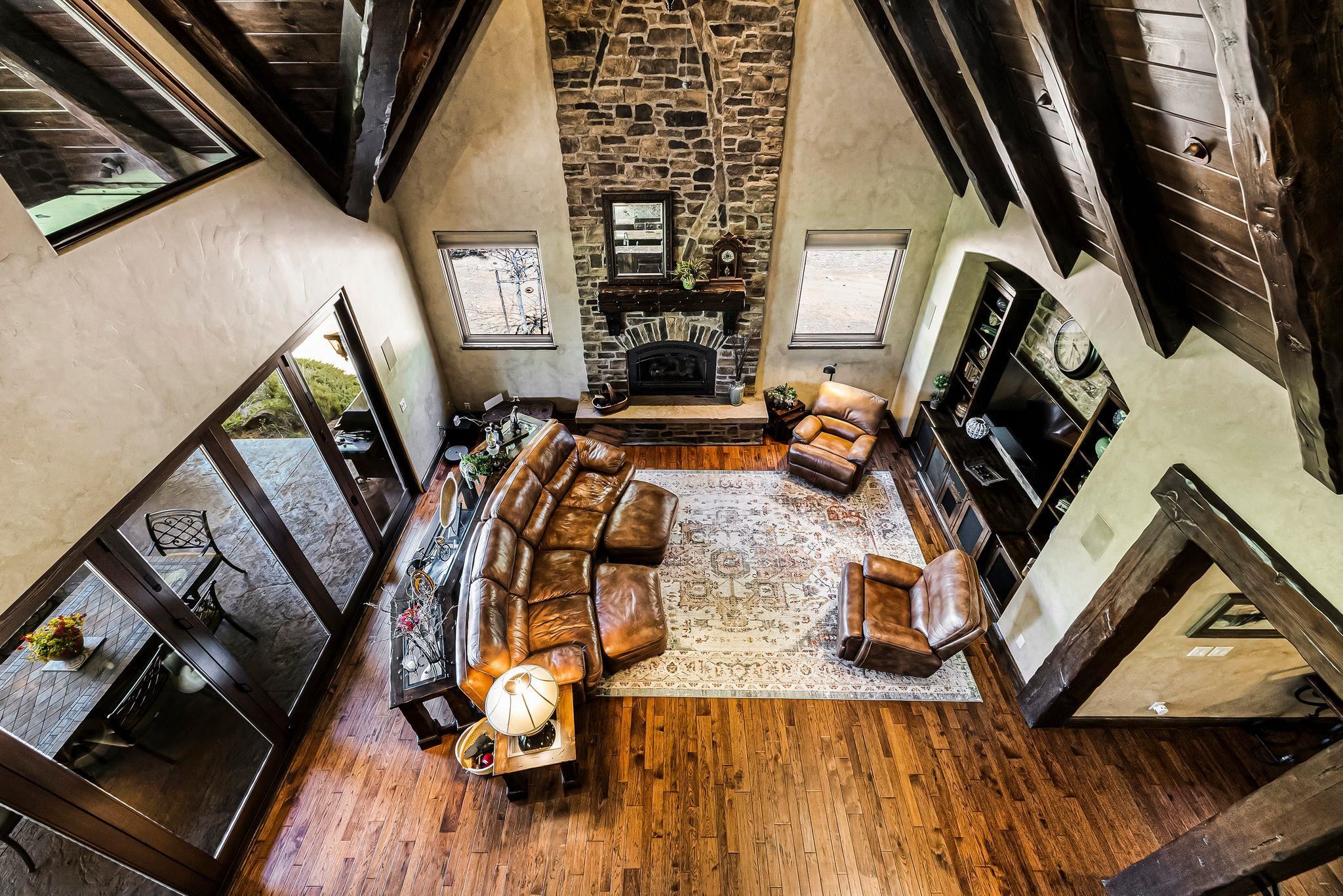 2 Frostwood Lane