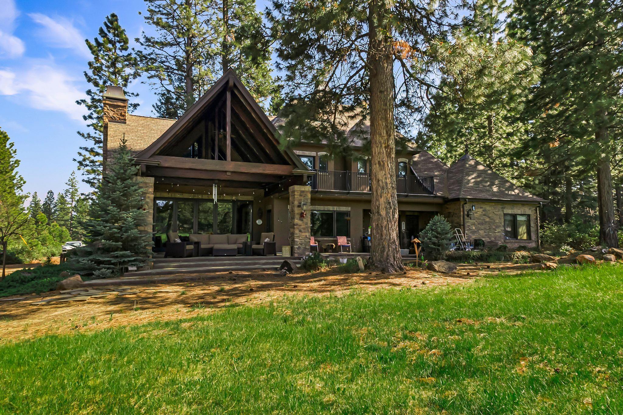 2 Frostwood Lane