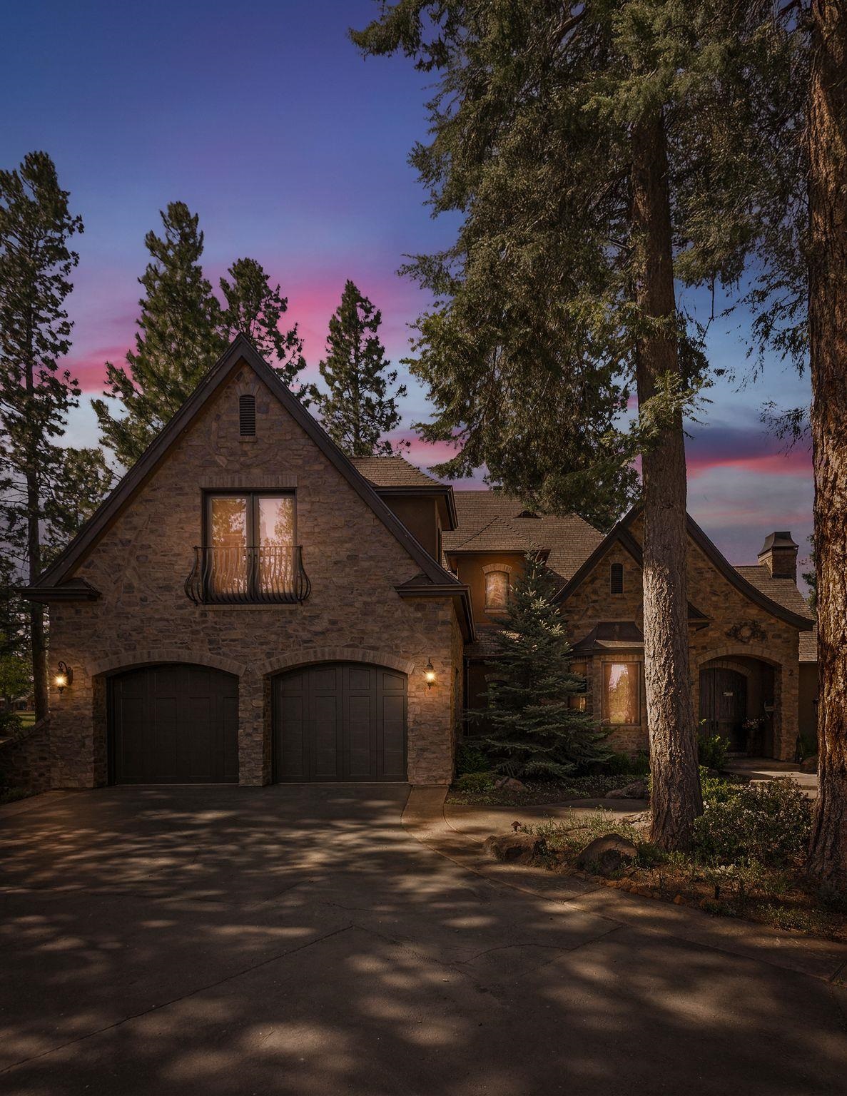 2 Frostwood Lane