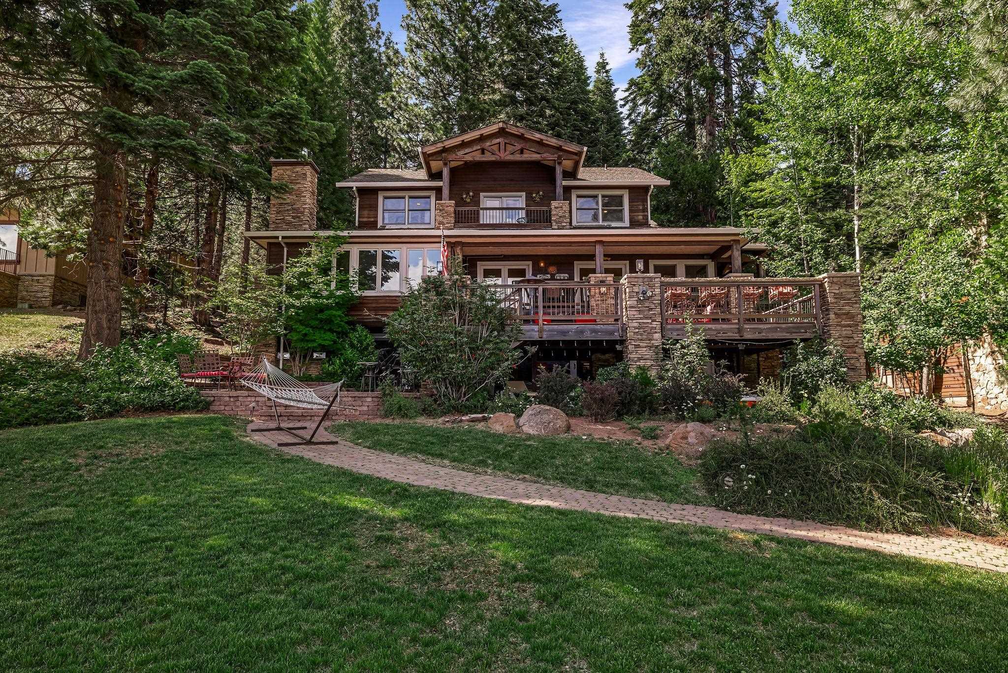 518 Peninsula Drive